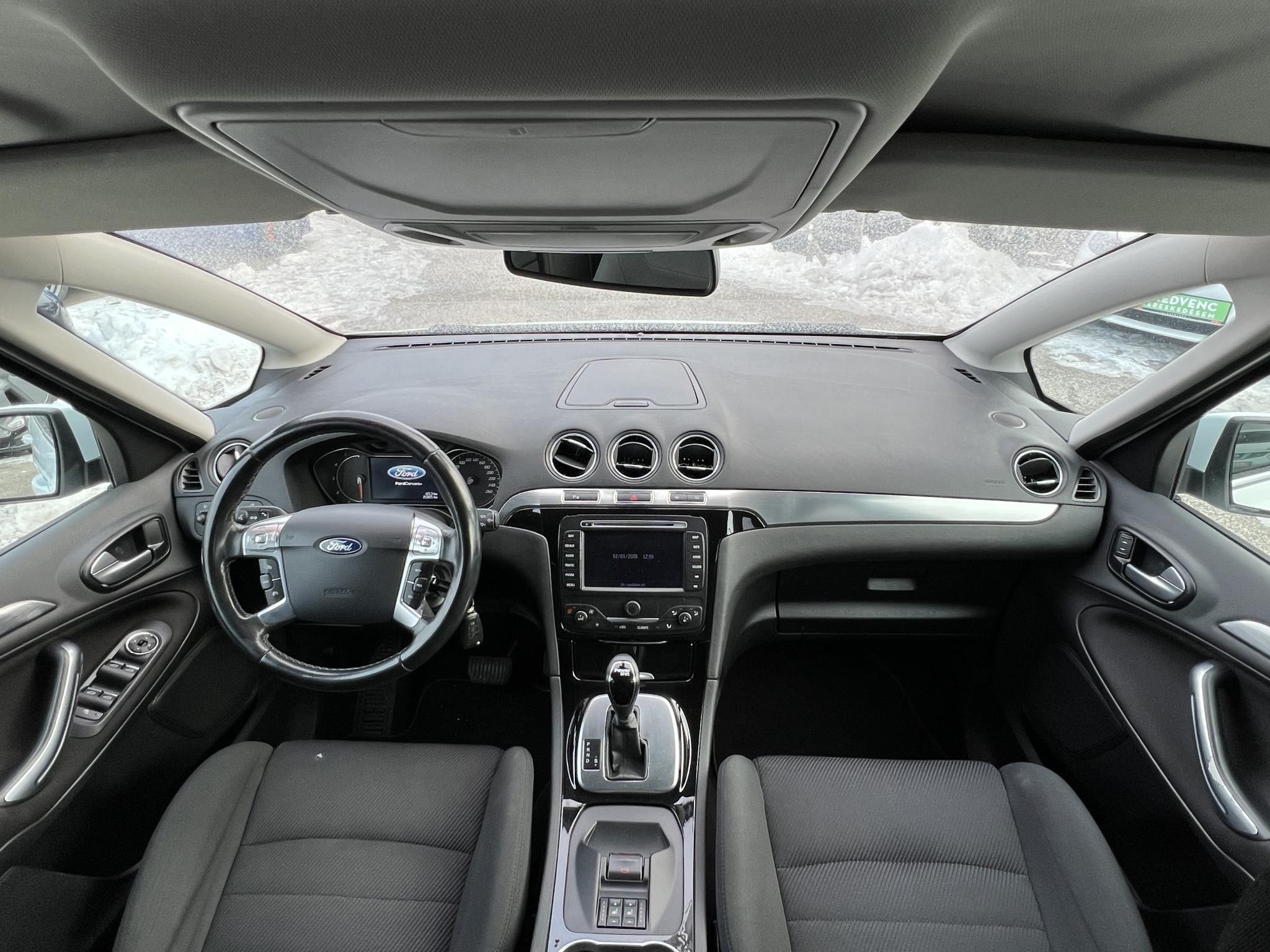 FORD S-MAX 2.0 TDCi Business Powershift Klíma Tempomat Bluetooth Navi!