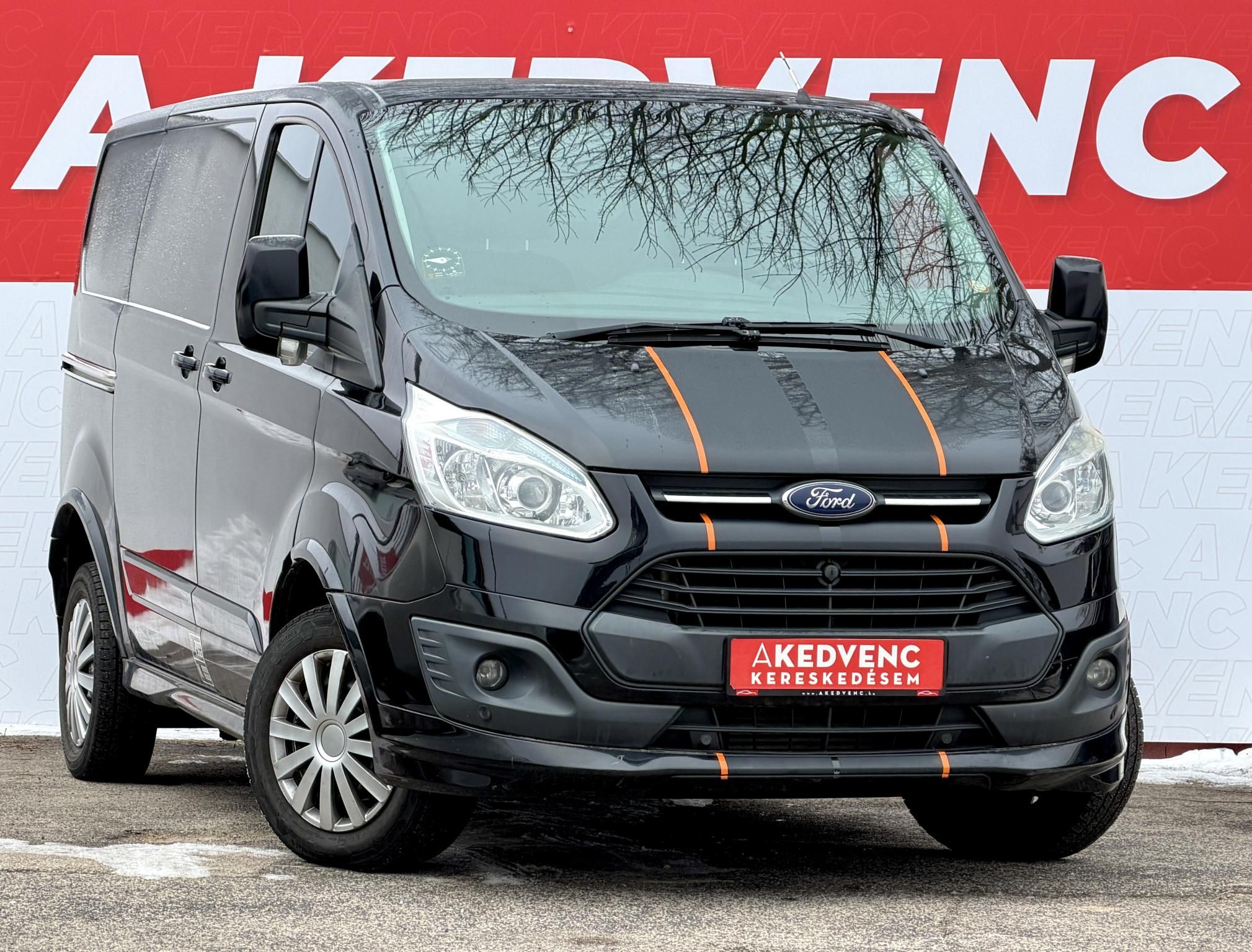 FORD TRANSIT Custom 2.2 TDCi 290 SWB Trend ST-line Klíma Bluetooth Tolatóradar Ülésfűtés Bőrbelső Vezérlés cserélve!