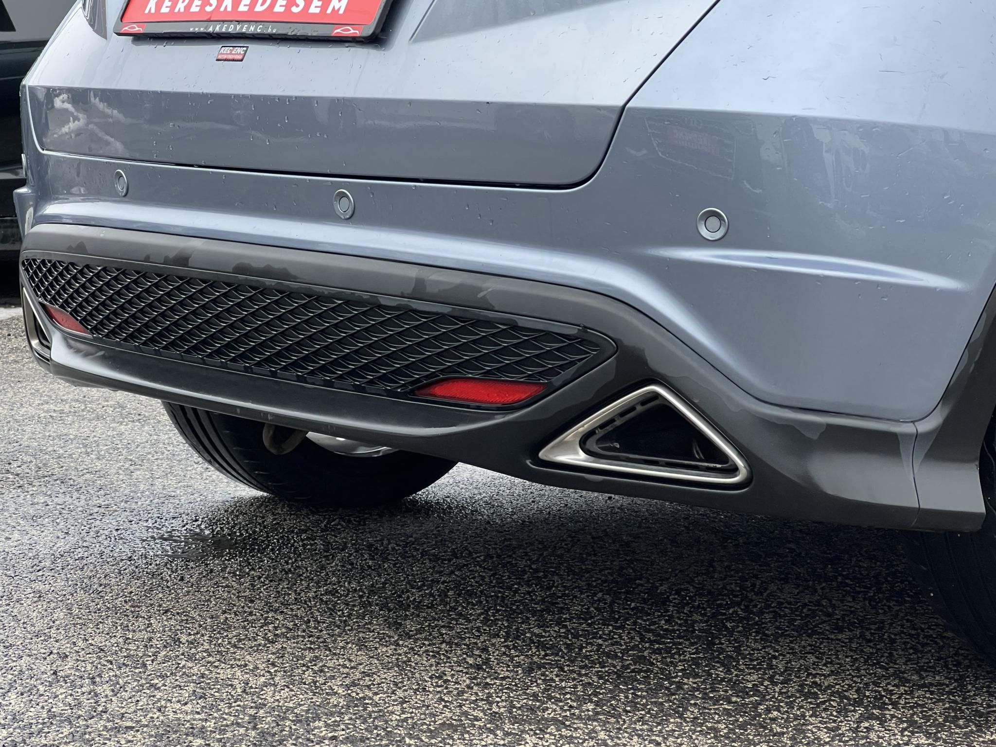 HONDA CIVIC 2.2 CTDi Type-S Type-S. Klíma Tempomat Bluetooth