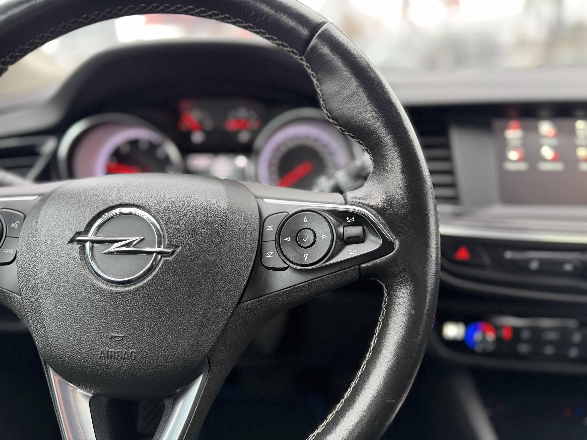 OPEL INSIGNIA Sports Tourer 1.6 CDTI Innovation Start Stop (Automata) 156e km. Magyarországi. sérülésmentes!