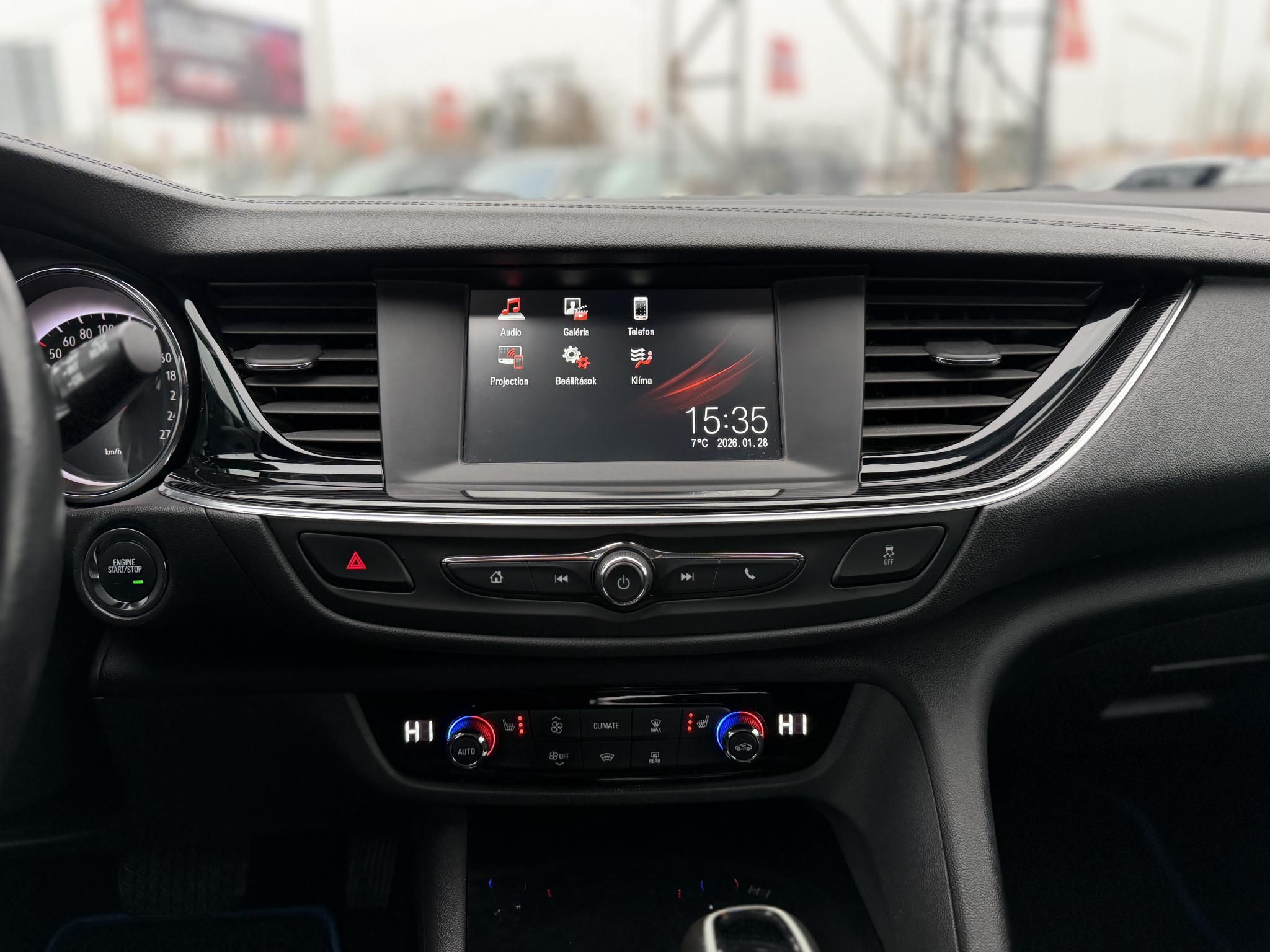 OPEL INSIGNIA Sports Tourer 1.6 CDTI Innovation Start Stop (Automata) 156e km. Magyarországi. sérülésmentes!