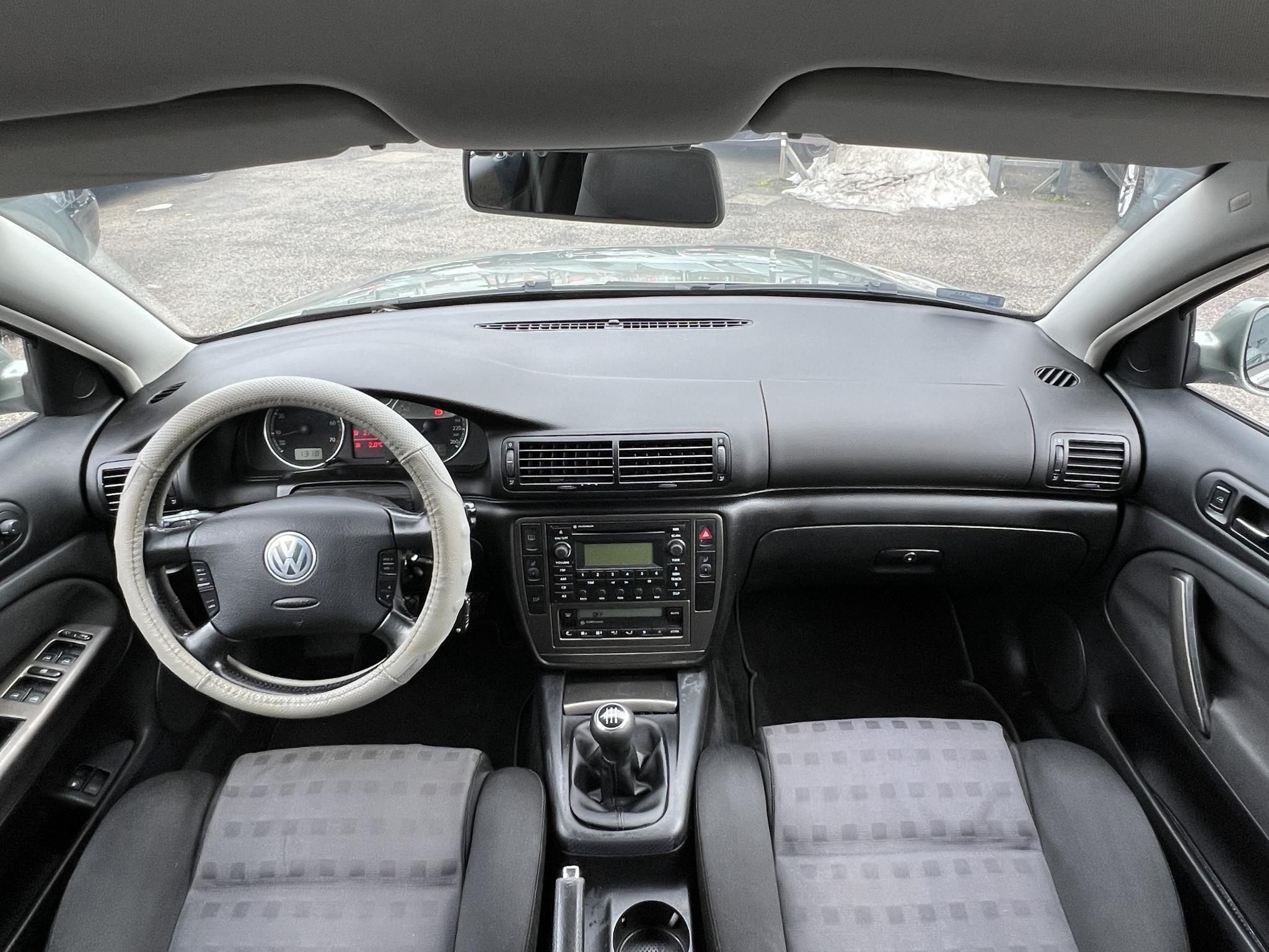 VOLKSWAGEN PASSAT 1.6 Comfortline Business Klíma Tempomat Rendszeresen szervizelt!