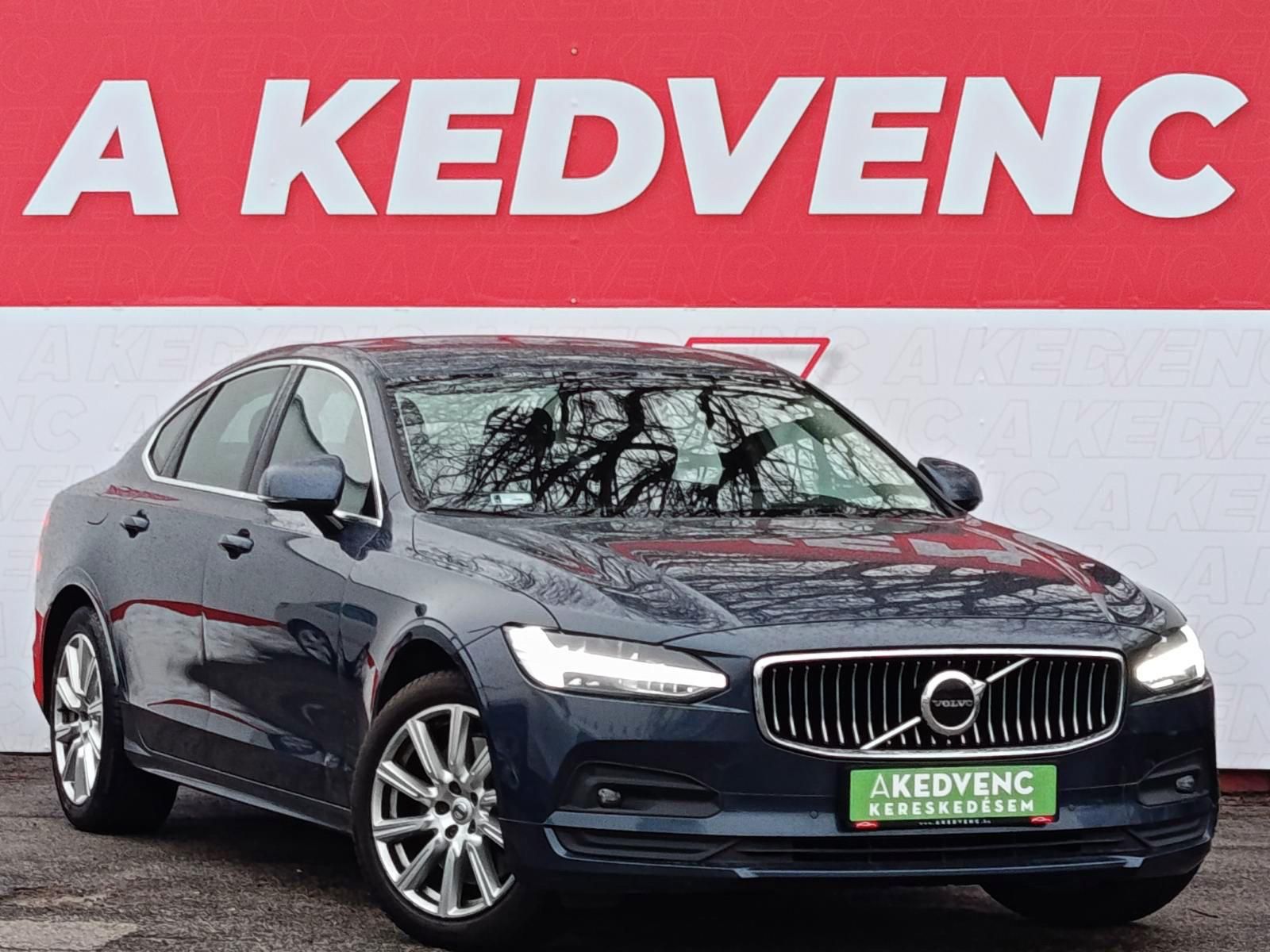 VOLVO S90 2.0 [B4] MHEV Inscription Geartronic harman/kardon hangrendszer. végig vezetett szervizkönyv