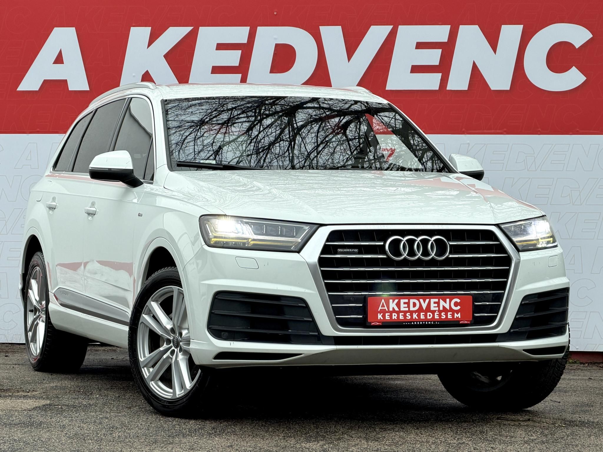 AUDI Q7 3.0 V6 TDI quattro Tiptronic ic S-line. BOSE hangrendszer. memória. 4x ülésfűtés. 4x digit klíma. Szervizelt!