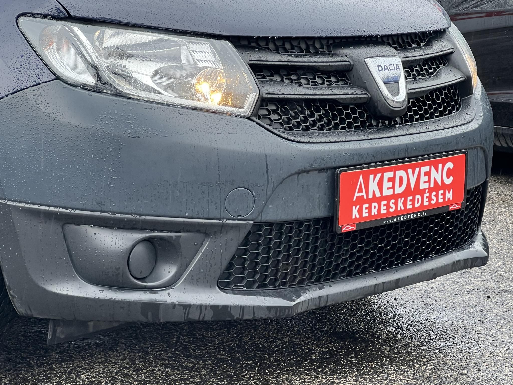 DACIA SANDERO 1.2 Access EURO6 Rendszeresen karbantartott 112e km!