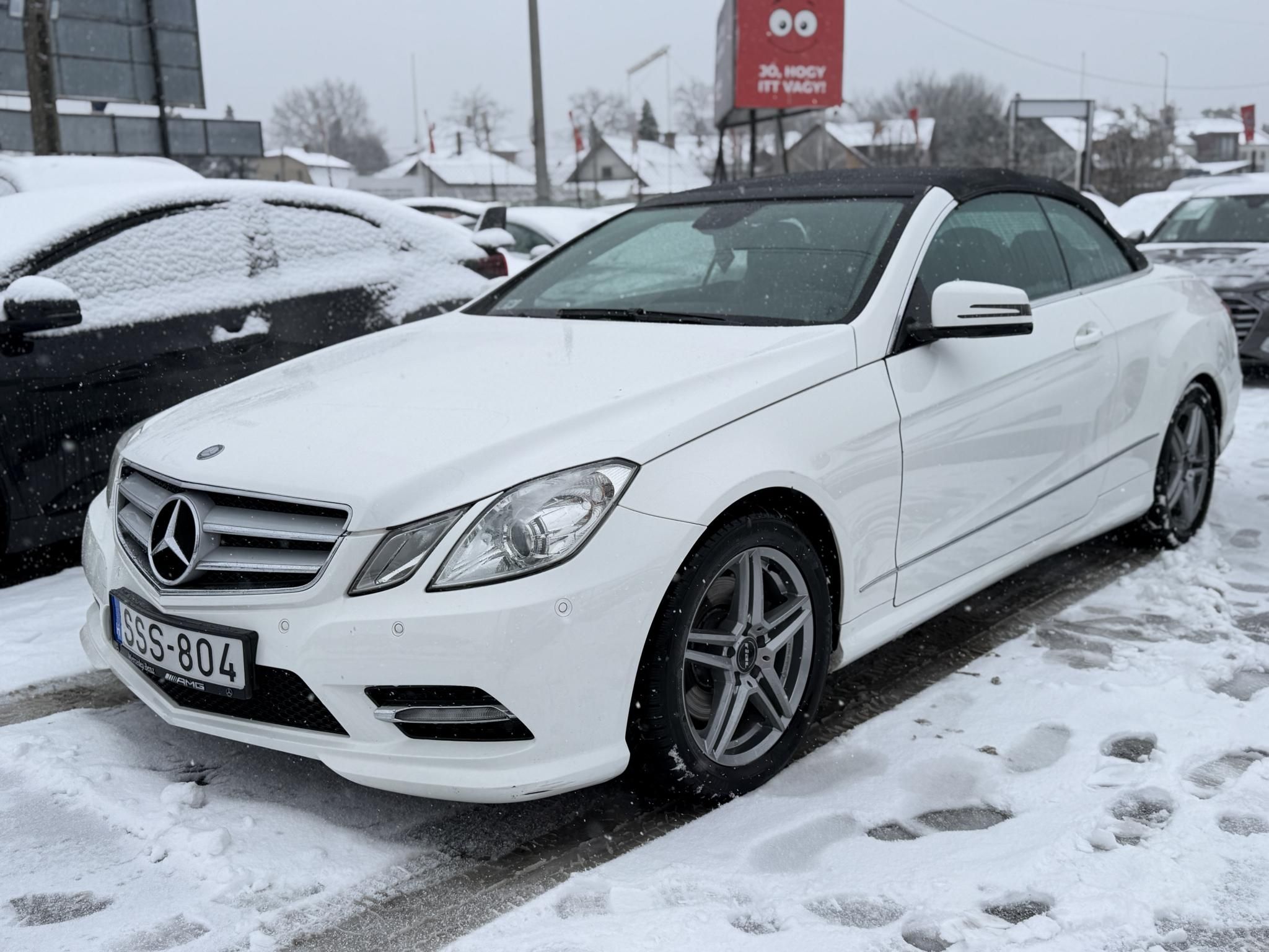 MERCEDES-BENZ E 220 CDI (Automata) Cabrio AMG csomag. 110e km. GYÖNYÖRŰ!
