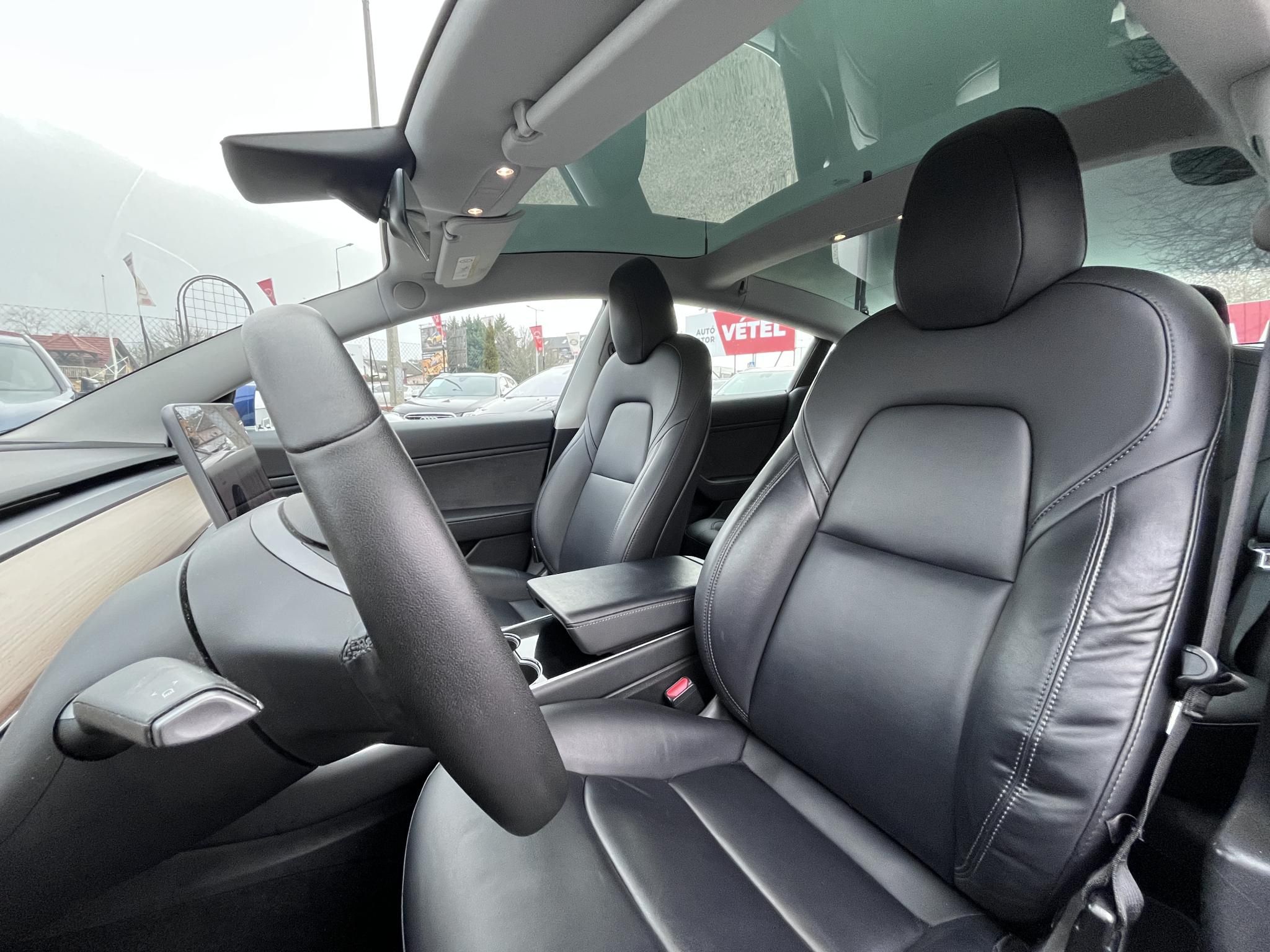 TESLA MODEL 3 Long Range AWD (Automata) Long Range. Garanciális. 500 km hatótáv