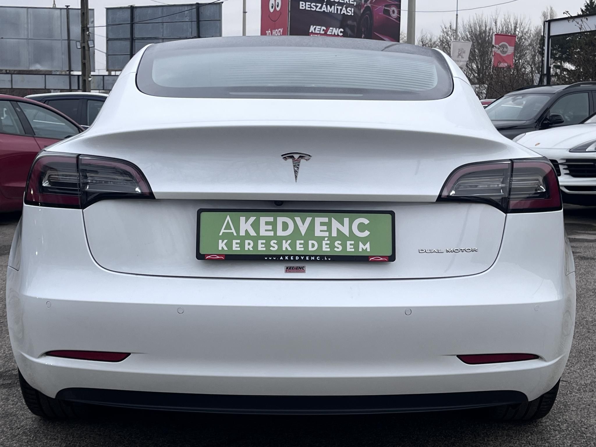 TESLA MODEL 3 Long Range AWD (Automata) Garanciális. hőszívattyús. 500km hatótáv