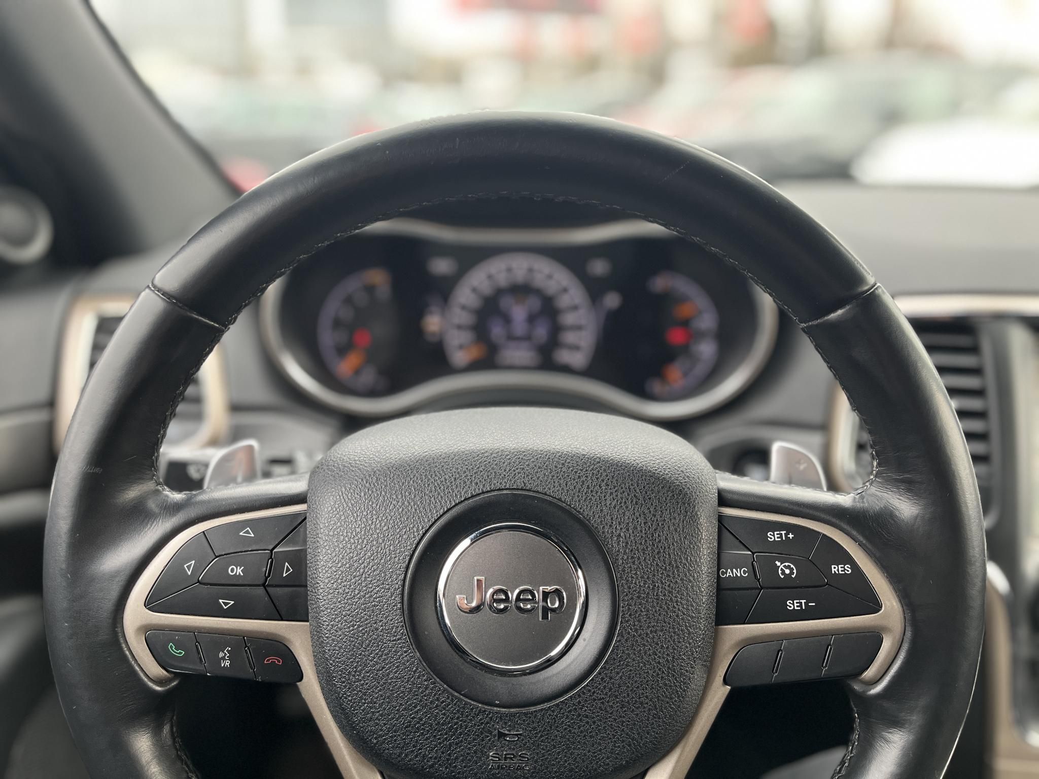 JEEP GRAND CHEROKEE 3.0 V6 CRD Laredo (Automata) 4X4. felező váltó. digitális klíma. tetőcsomagtartó