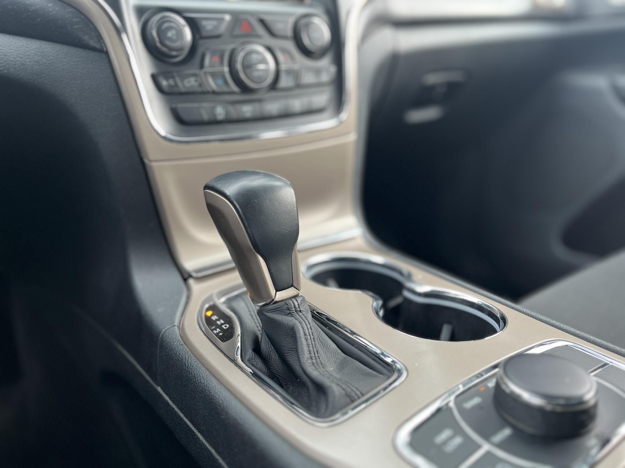 JEEP GRAND CHEROKEE 3.0 V6 CRD Laredo (Automata) 4X4. felező váltó. digitális klíma. tetőcsomagtartó