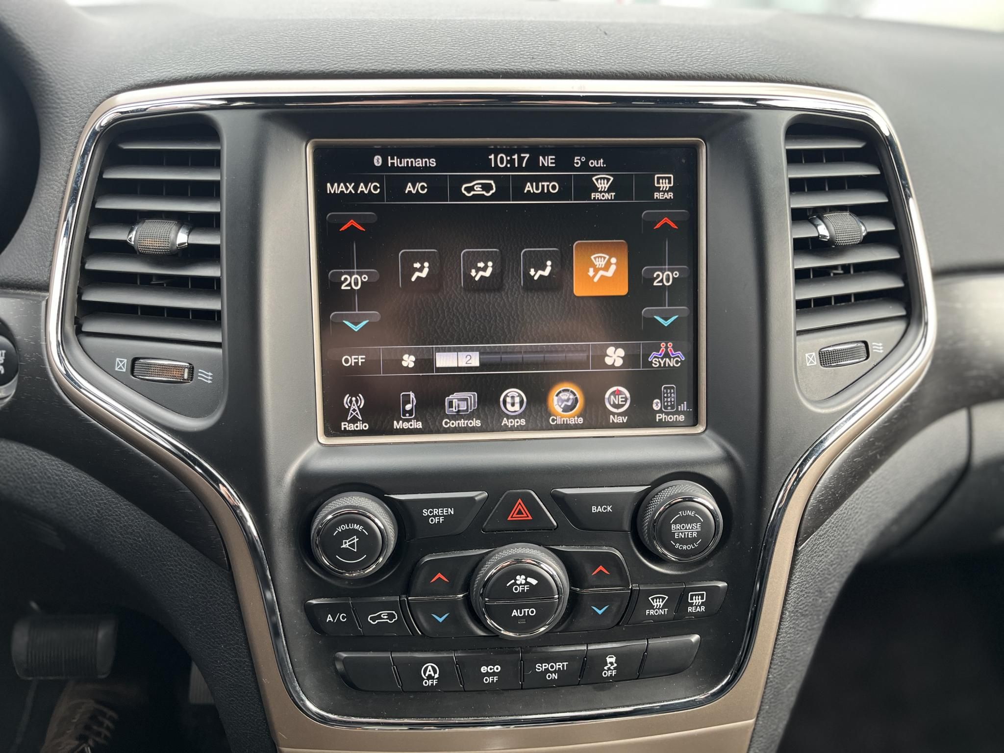 JEEP GRAND CHEROKEE 3.0 V6 CRD Laredo (Automata) 4X4. felező váltó. digitális klíma. tetőcsomagtartó