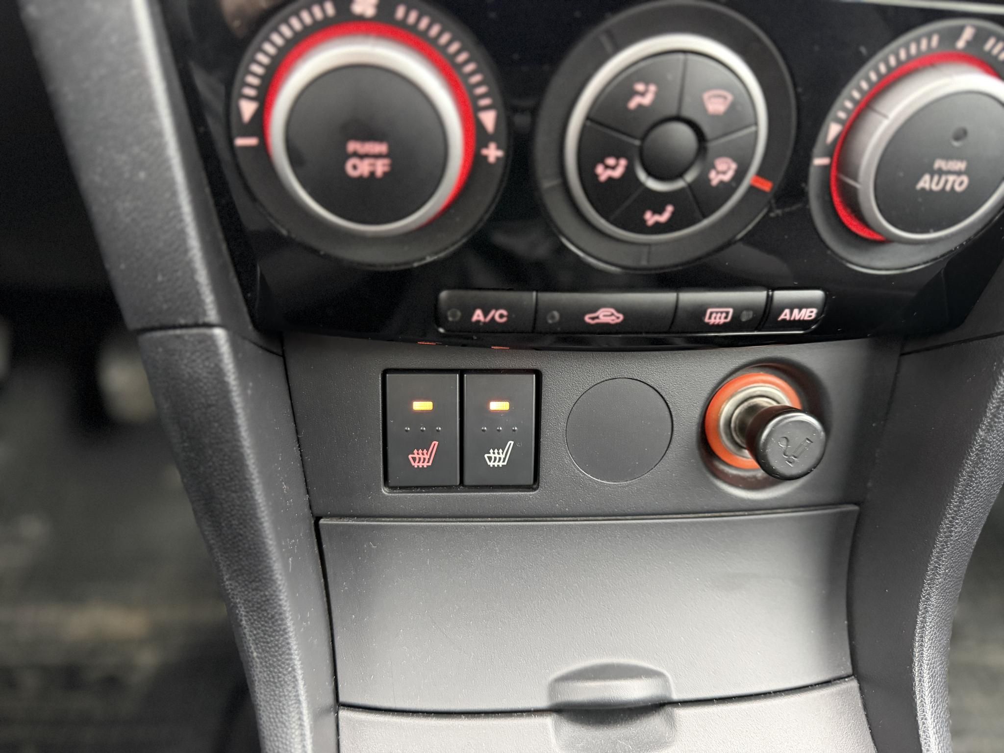 MAZDA 3 Sport 1.6 TE Digitklíma Ülésfűtés 4xelablak Téli-nyári gumi Rendszeresen karbantartott!