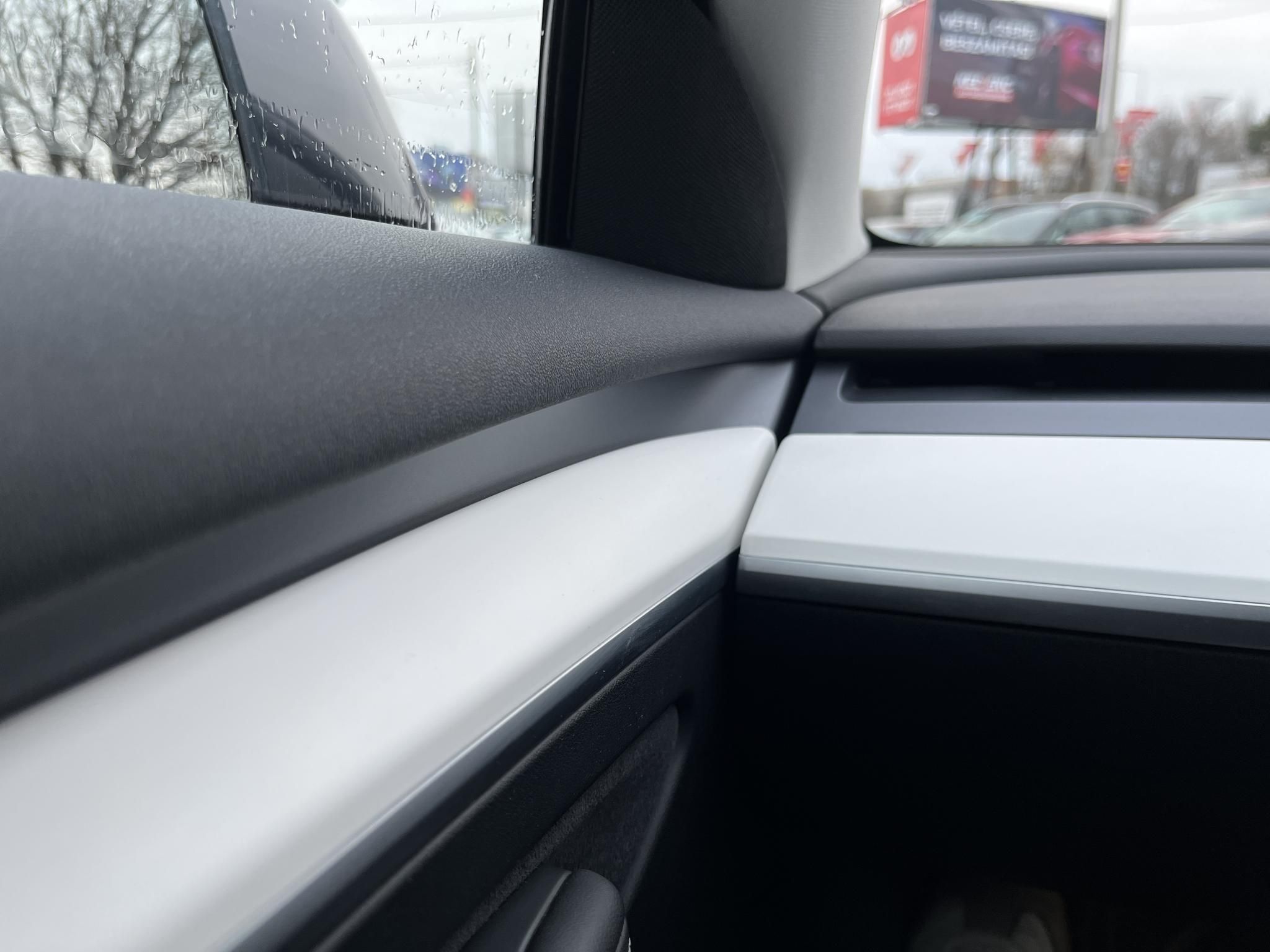 TESLA MODEL 3 Long Range AWD (Automata) 77e km. FEHÉR BELSŐ. mátrix LED. hőszivattyú. garanciális!