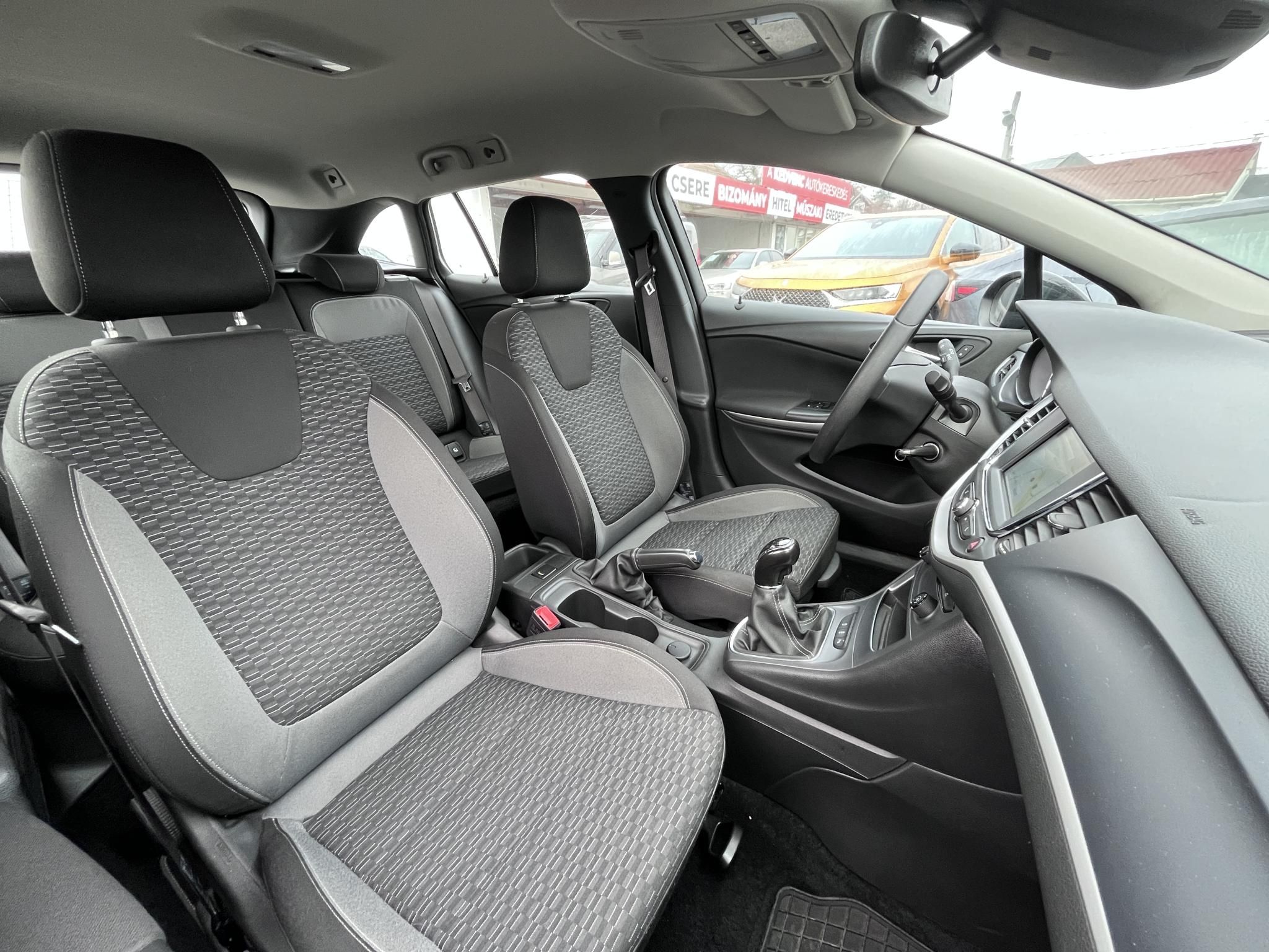 OPEL ASTRA K Sports Tourer 1.5 CDTI Business Edition Tolatóradar. tempomat. keveset futott