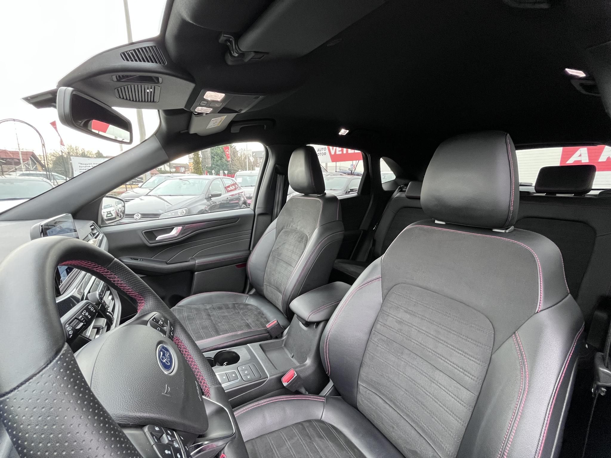 FORD KUGA 2.5 FHEV ST-Line X Graphite Tech Edition CVT M.o.-i. 1.tul. Bang & Olufsen Hifi