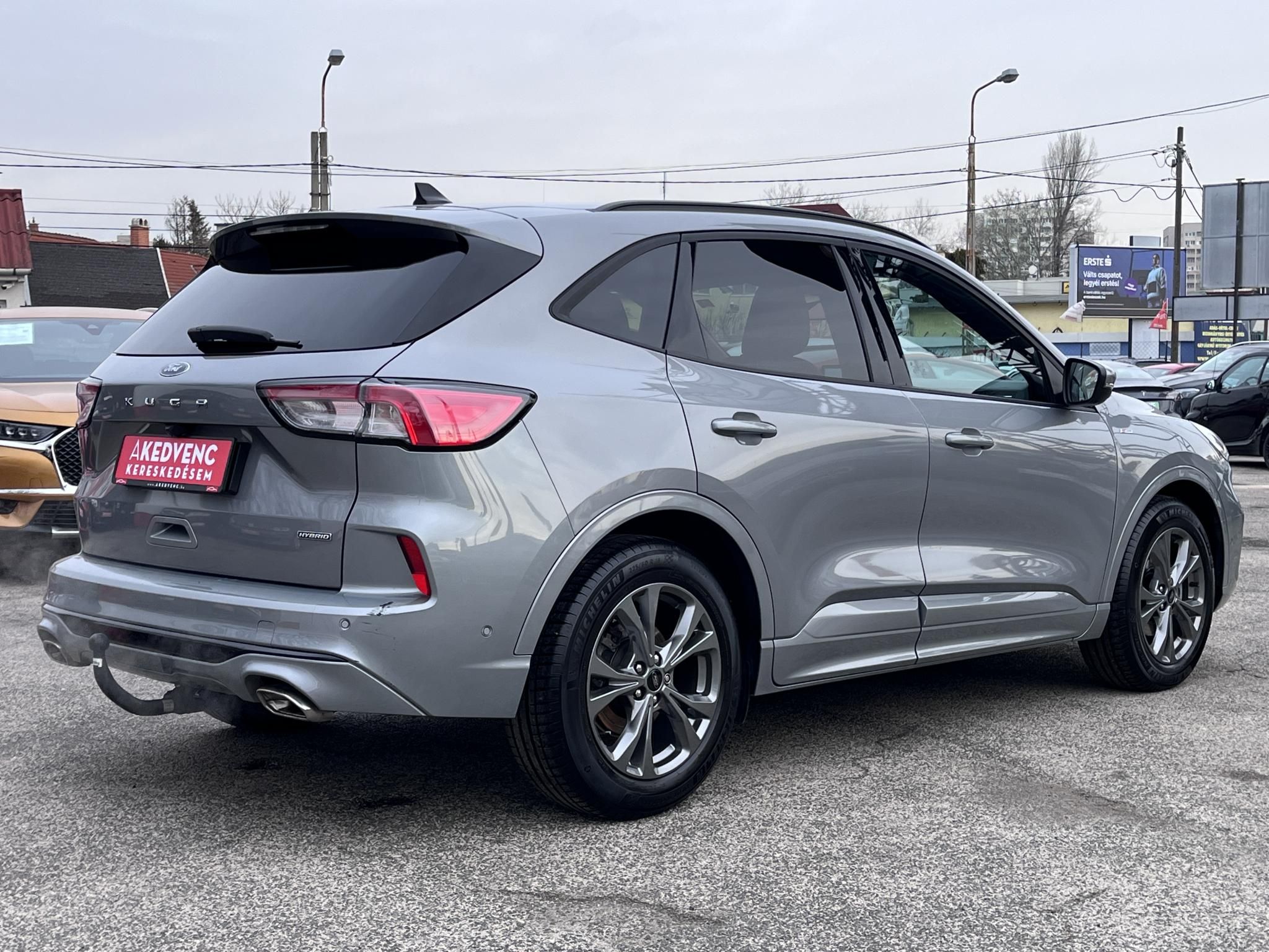 FORD KUGA 2.5 FHEV ST-Line X Graphite Tech Edition CVT M.o.-i. 1.tul. Bang & Olufsen Hifi