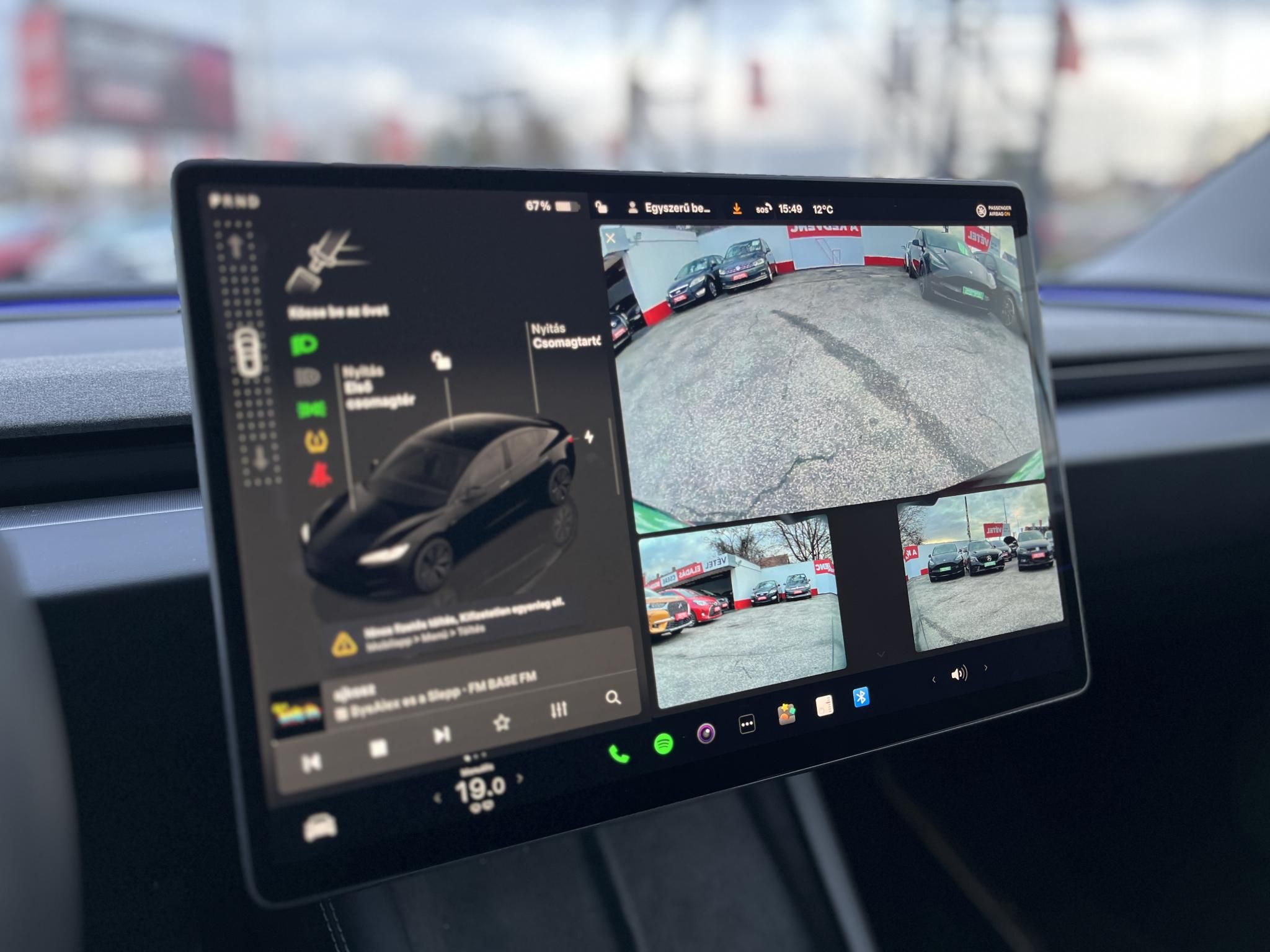 TESLA MODEL 3 RWD (Automata) HIGHLAND 27e km. AMD Ryzen. Gyári garancia 2032-ig. 500km hatótáv!