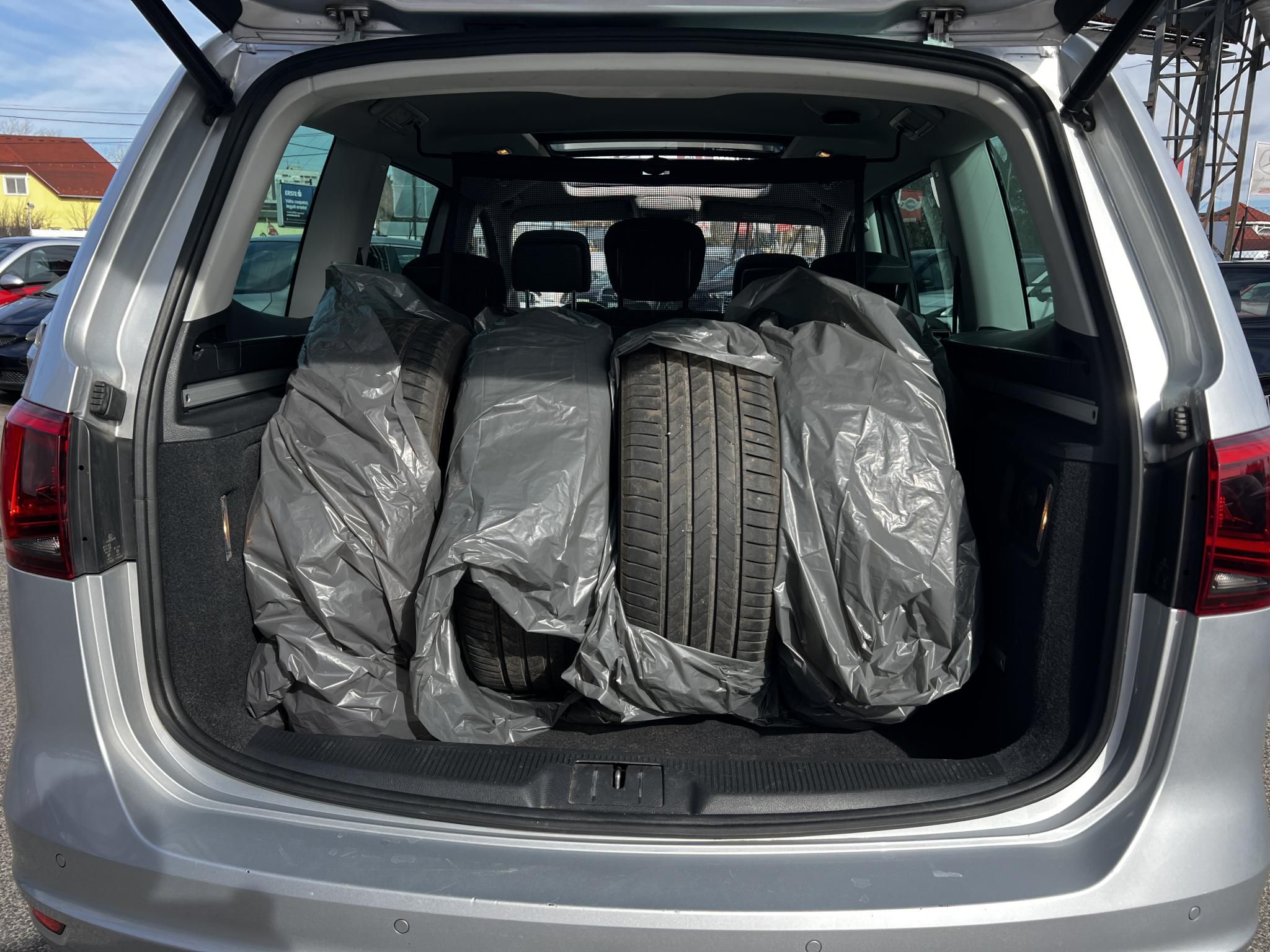 SEAT ALHAMBRA 2.0 TDI Style Advanced DSG Kitűnő állapot. magas felszereltség!