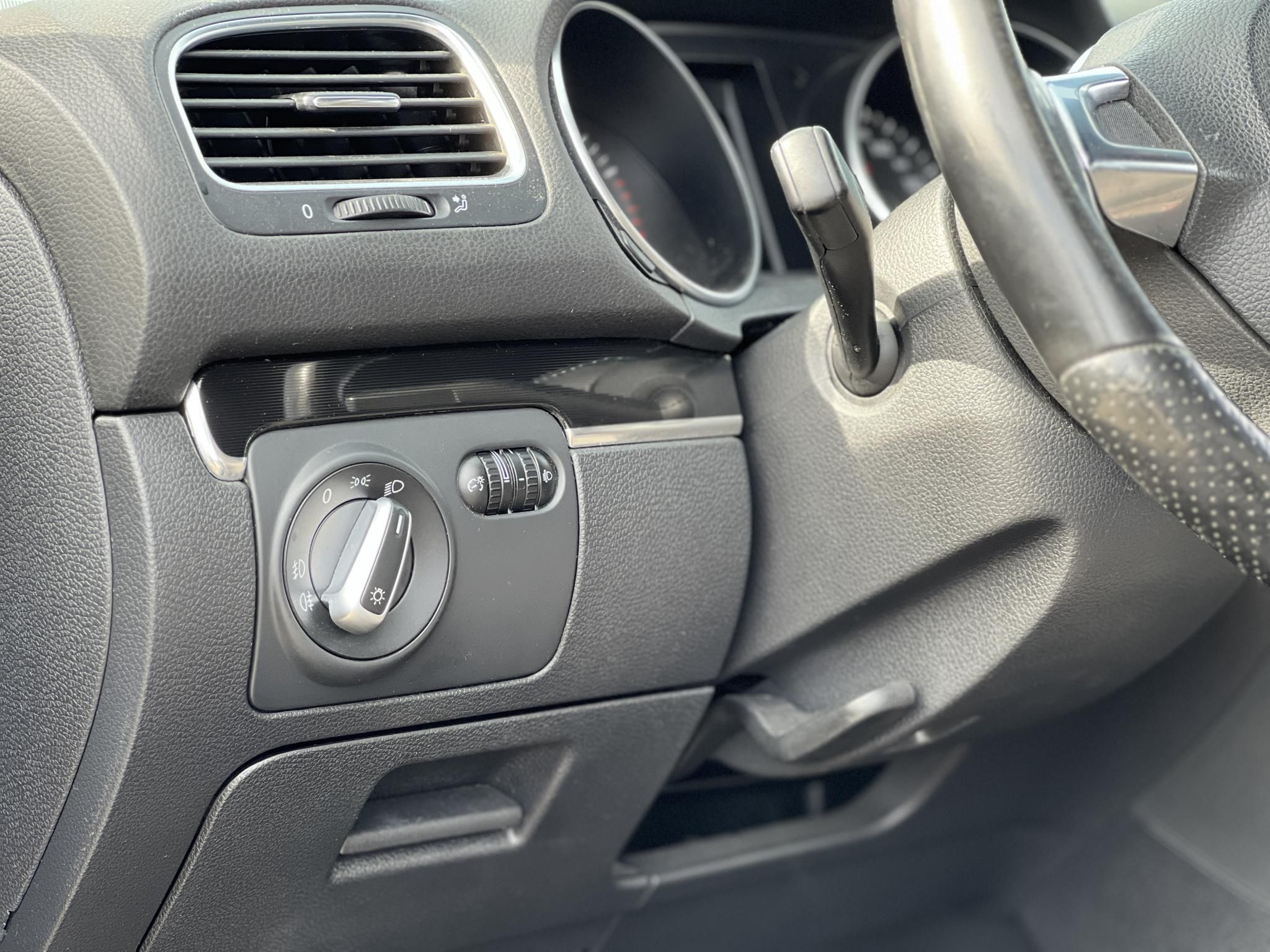 VOLKSWAGEN GOLF VI 2.0 TSI GTI DSG 270LE. Keskin felnik. Popcorn