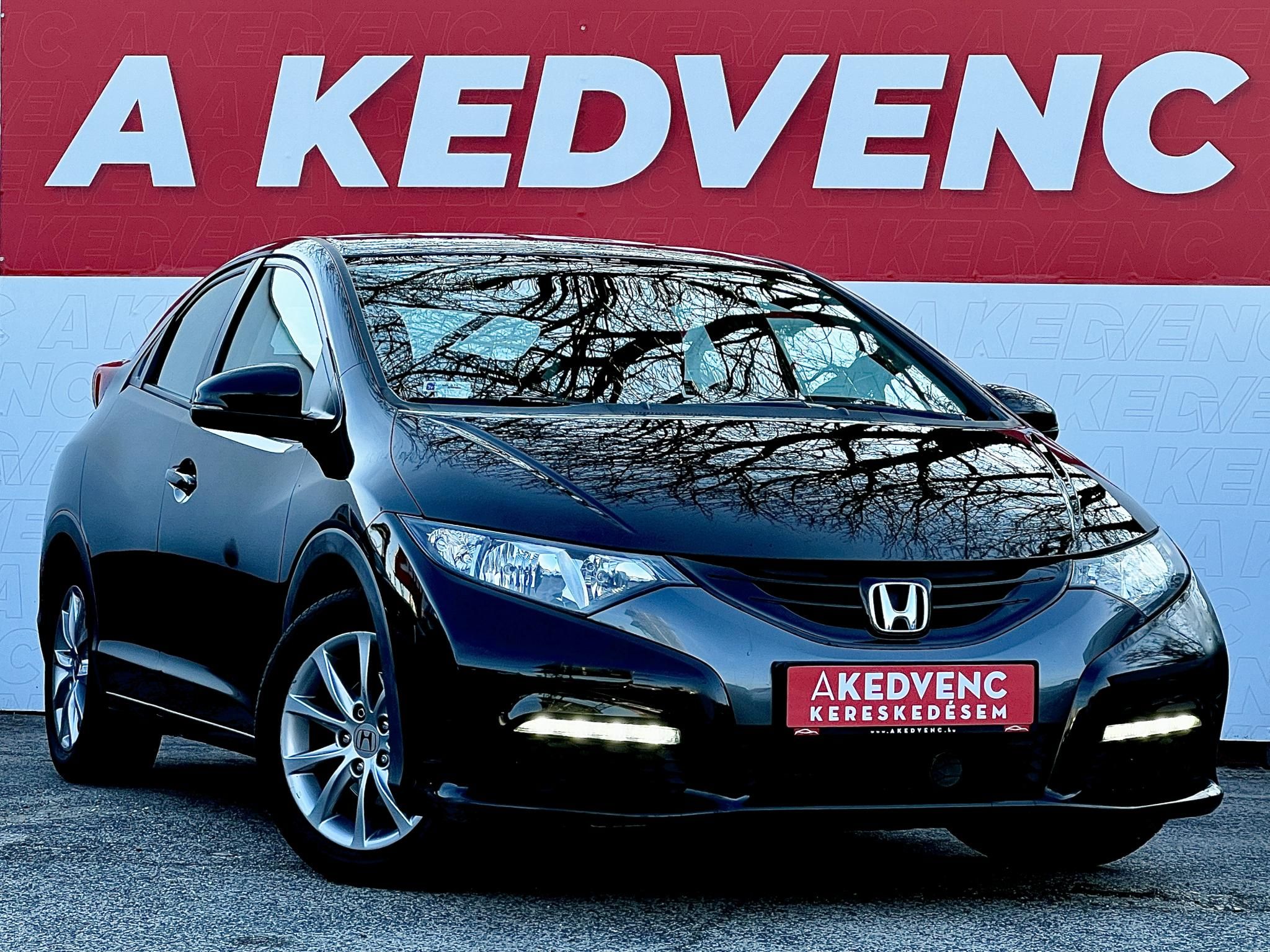 HONDA CIVIC 1.4 Comfort M.o-i. Klíma Tempomat Bluetooth Márkaszervizelt!