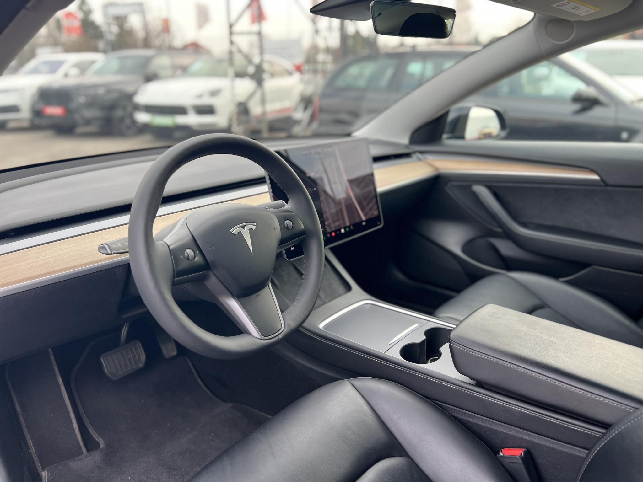 TESLA MODEL 3 Long Range AWD (Automata) mátrix LED. garanciális. hőszivattyú. premium hifi. 500km-es hatótáv!