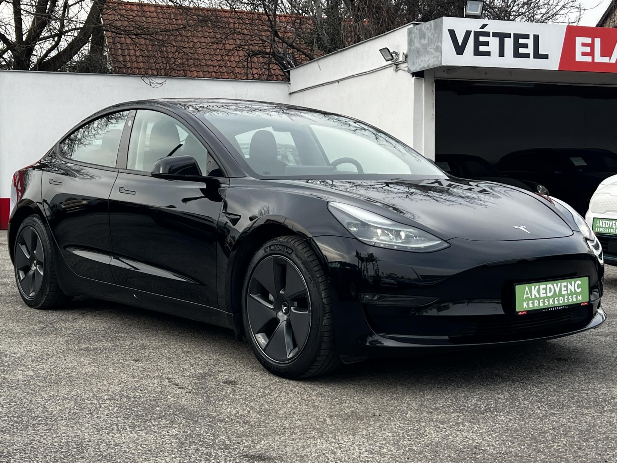 TESLA MODEL 3 Long Range AWD (Automata) mátrix LED. garanciális. hőszivattyú. premium hifi. 500km-es hatótáv!