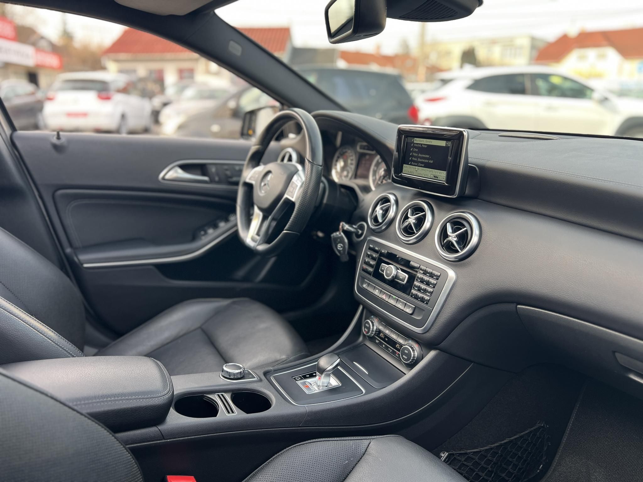 MERCEDES-AMG A 45 4Matic 7G-DCT 75e km. napfénytető. harman/kardon. memória. xenon