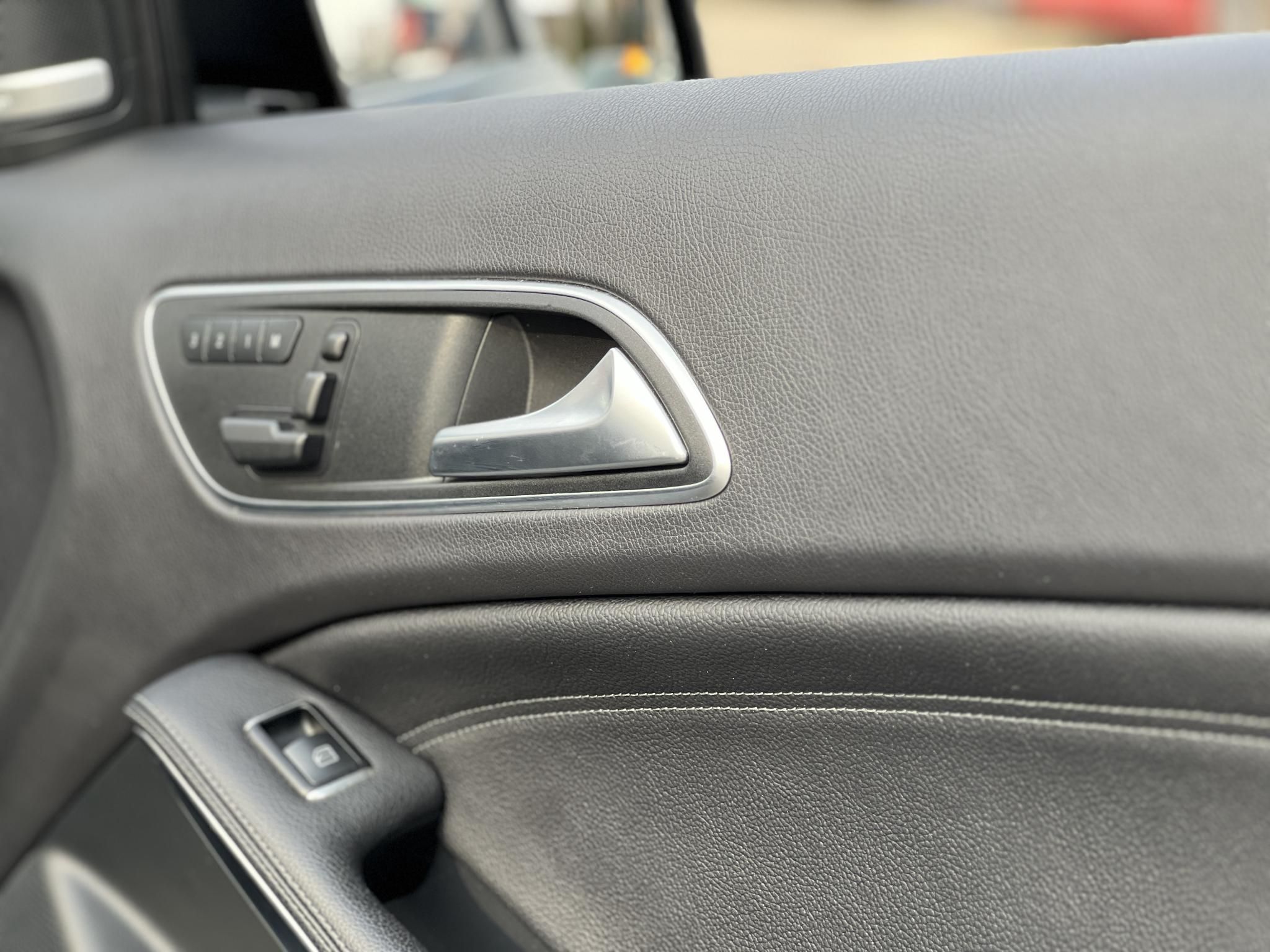 MERCEDES-AMG A 45 4Matic 7G-DCT 75e km. napfénytető. harman/kardon. memória. xenon