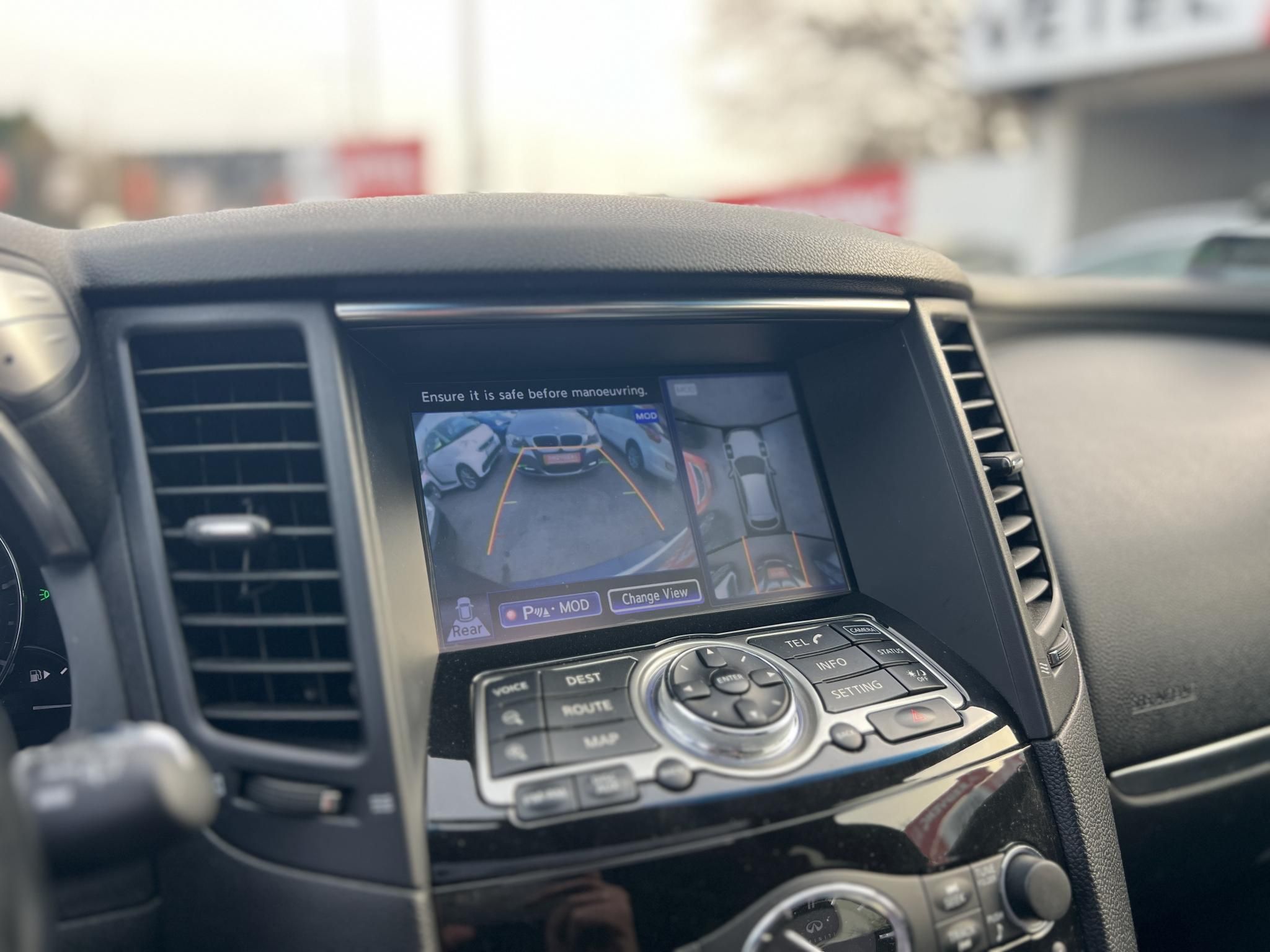 INFINITI QX70 QX70S 3.7 V6 Premium (Automata) EU6 105e km. Tempomat 360 kamera BOSE Téli-nyári garnitúra!