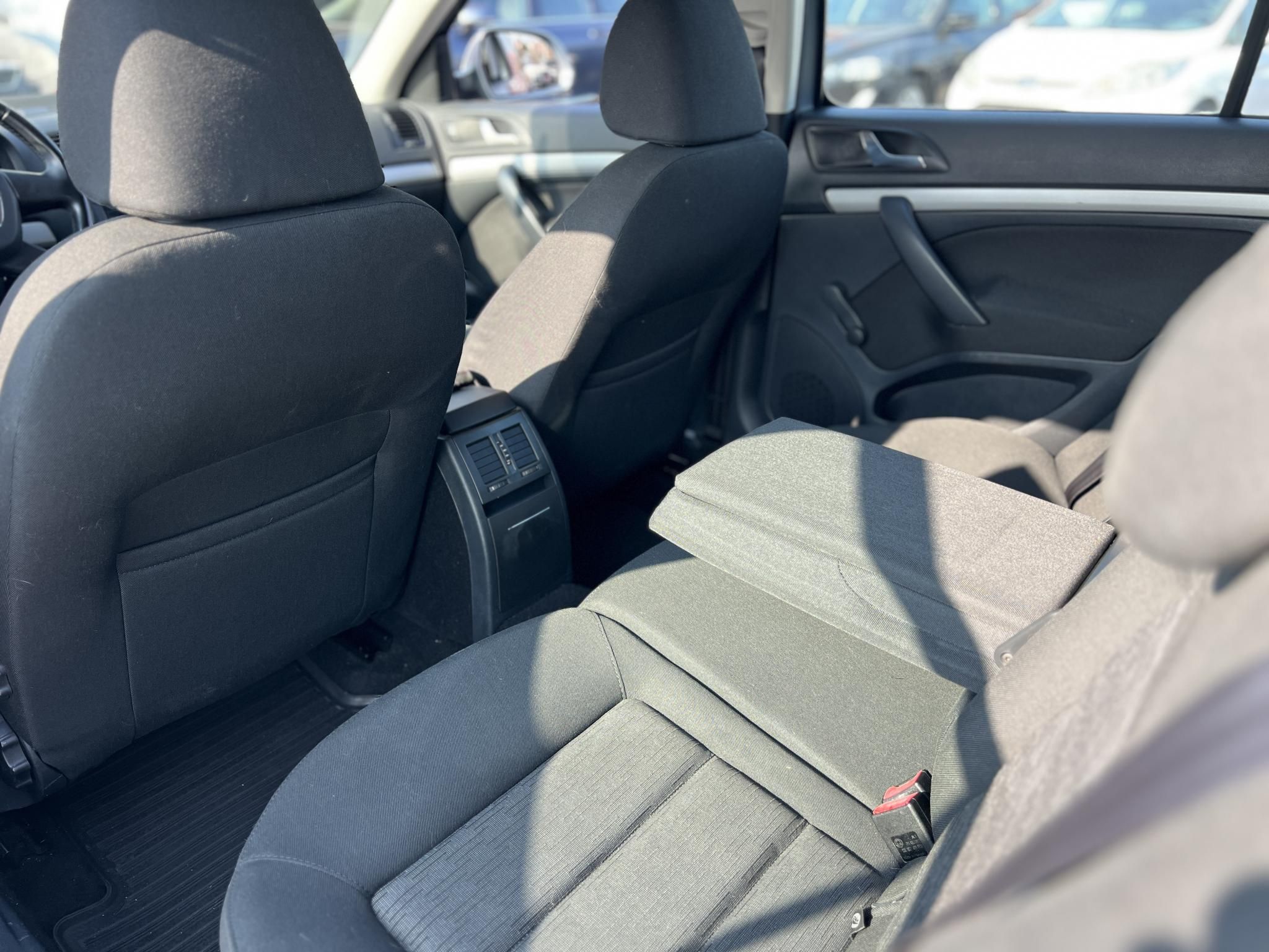 SKODA OCTAVIA 1.4 TSI Clever Klíma Tempomat Bluetooth Szervizelt Friss műszaki!