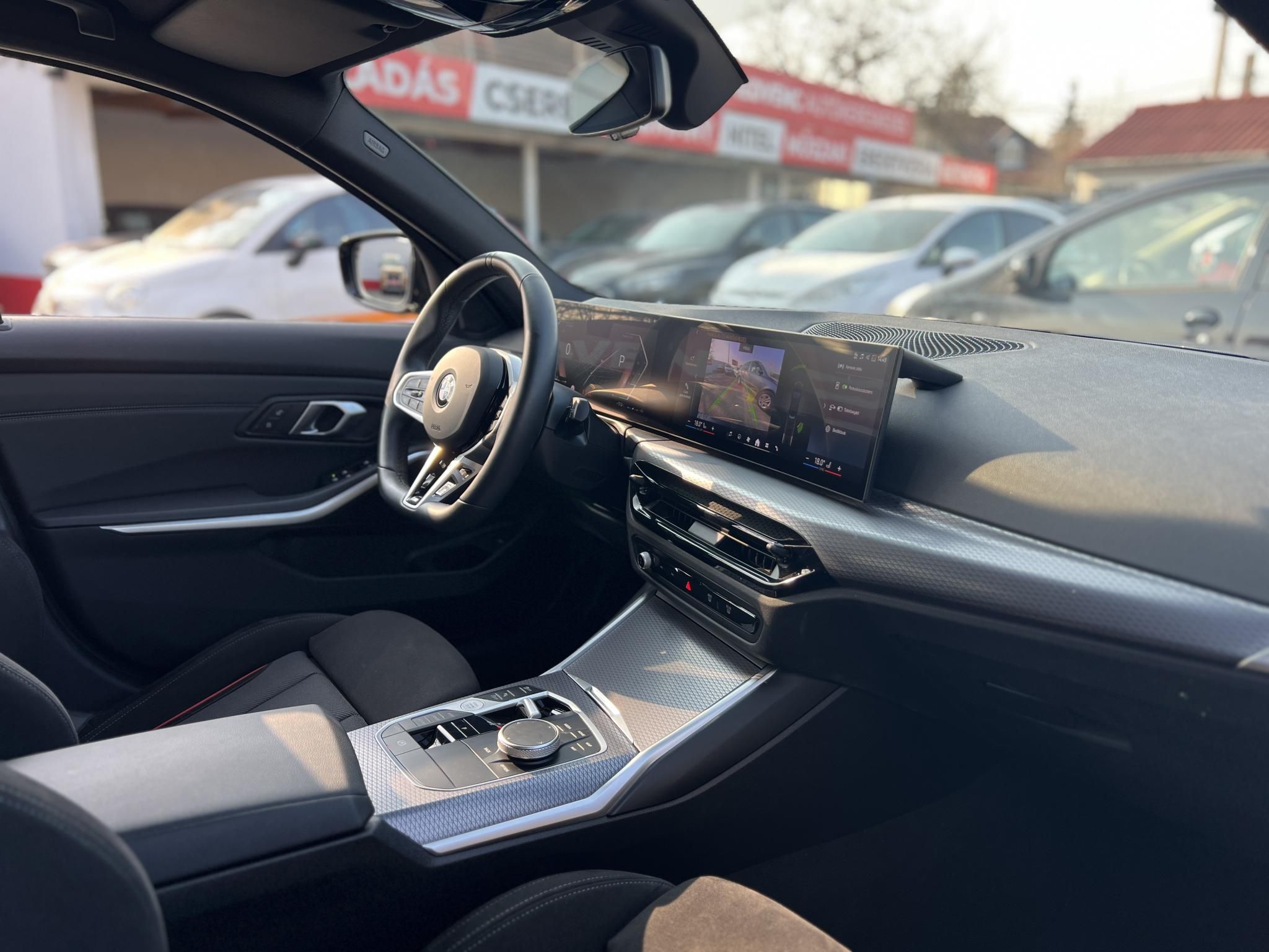 BMW 330i xDrive (Automata) M-SPORT. Facelift