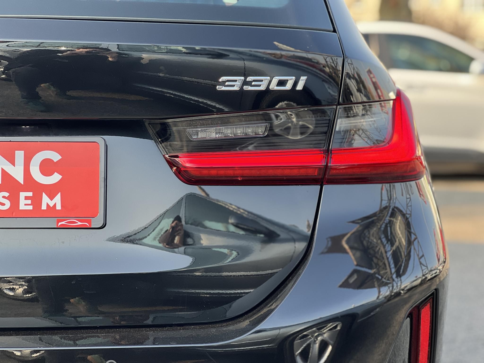 BMW 330i xDrive (Automata) M-SPORT. Facelift