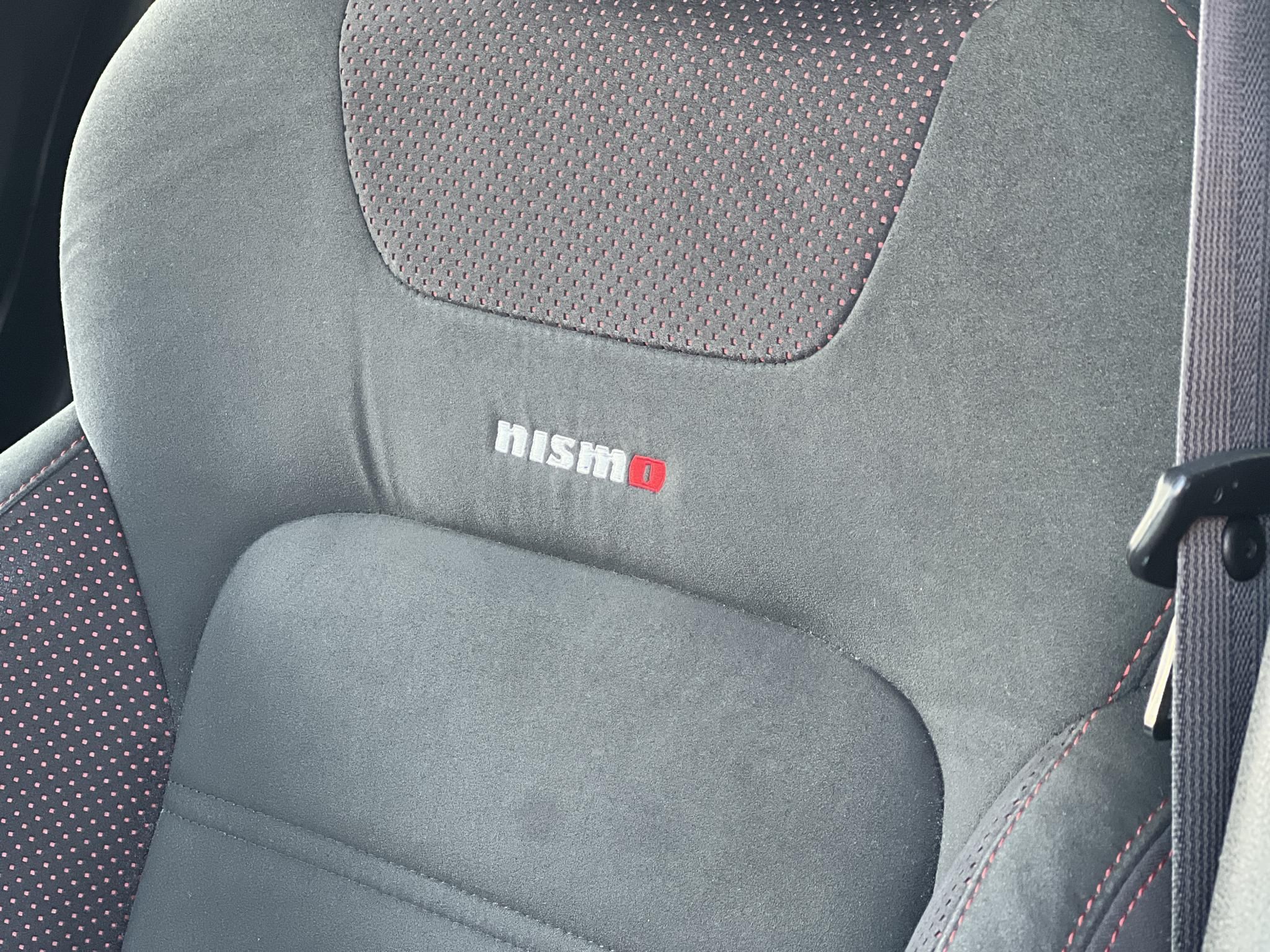 NISSAN JUKE 1.6 DIG-T Nismo RS E6 69e km. Limited edition. Végig vezetett szervizkönyv. Gyári fényezés. 360 kamera