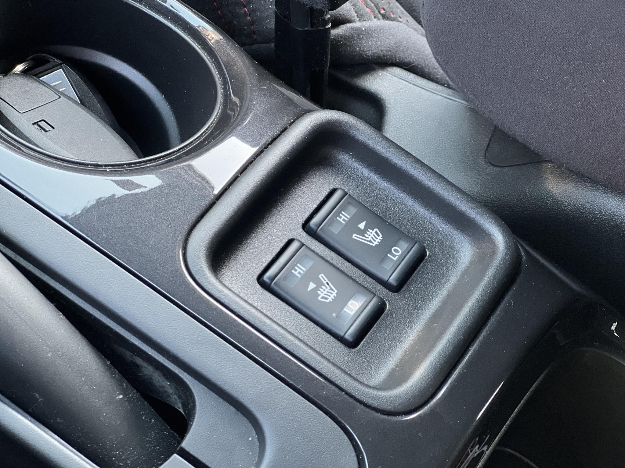 NISSAN JUKE 1.6 DIG-T Nismo RS E6 69e km. Limited edition. Végig vezetett szervizkönyv. Gyári fényezés. 360 kamera