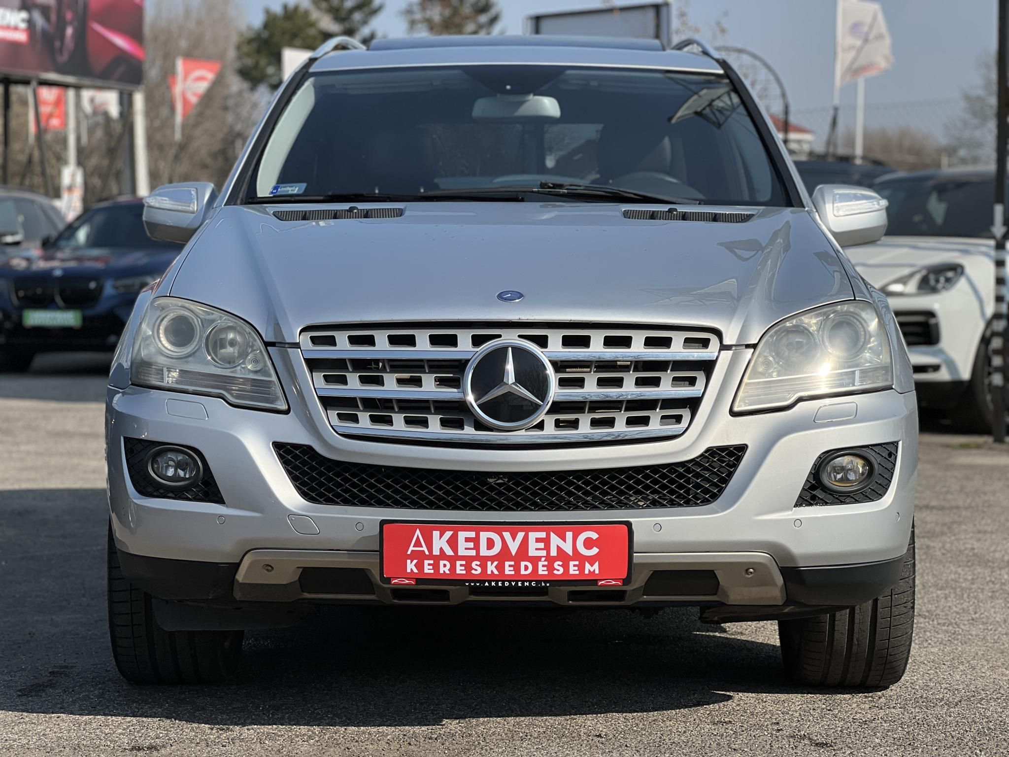 MERCEDES-BENZ ML 420 CDI (Automata) 4MATIC 3.5T vonóhorog. harman/kardon. webasto. légrúgó!
