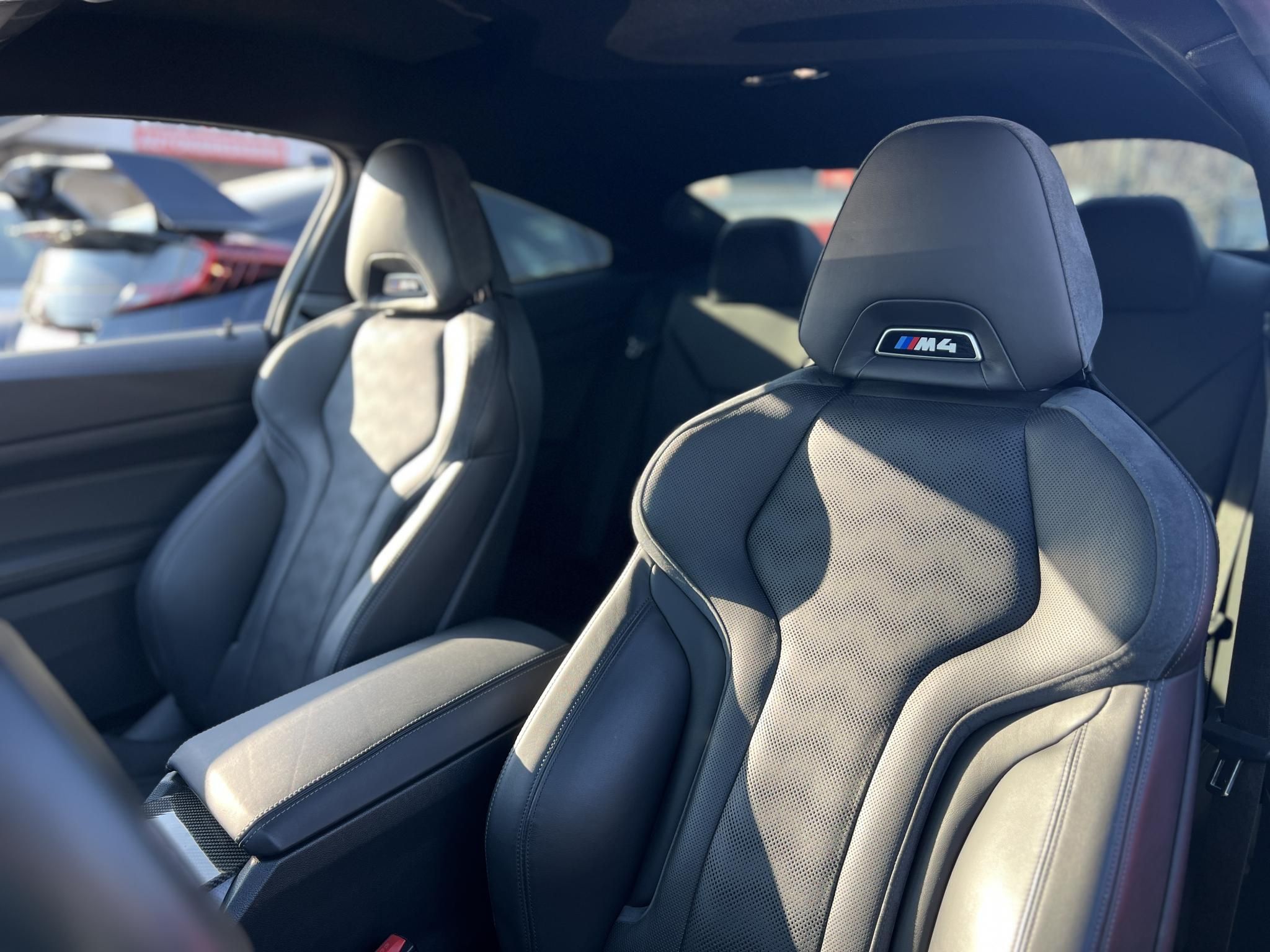 BMW M4 Competition (Automata) hátsókerék hajtás. carbon tető. harman/kardon. frissen szervizelt!