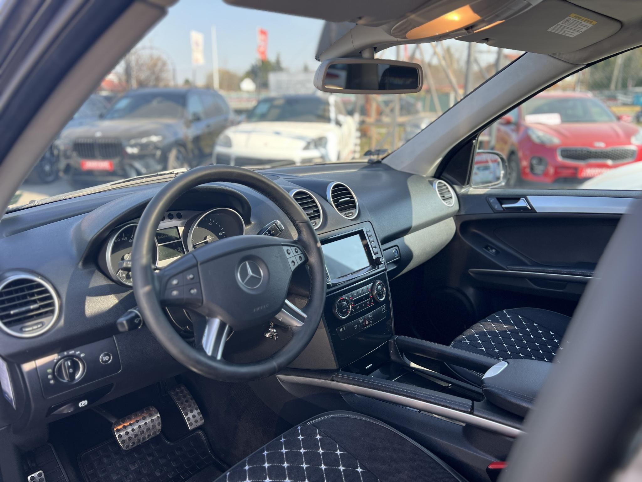 MERCEDES-BENZ ML 320 CDI (Automata) 4MATIC 3.5T vonóhorog. napfénytető. ülésfűtés. nem légrugós!