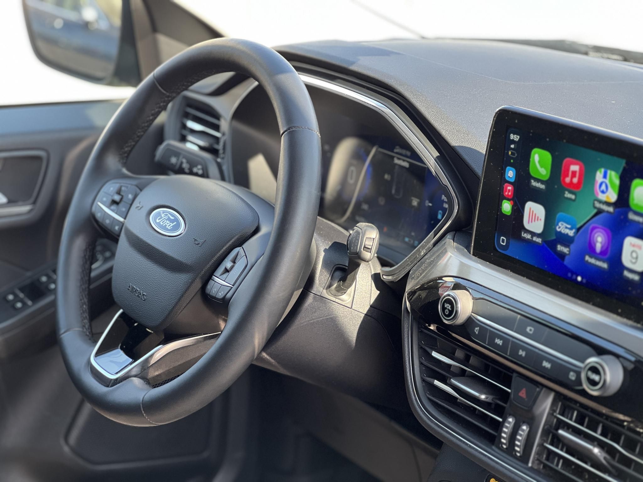 FORD KUGA 2.5 PHEV Titanium X CVT 94e km. Tempomat Ülésfűtés CarPlay Kamera Bluetooth