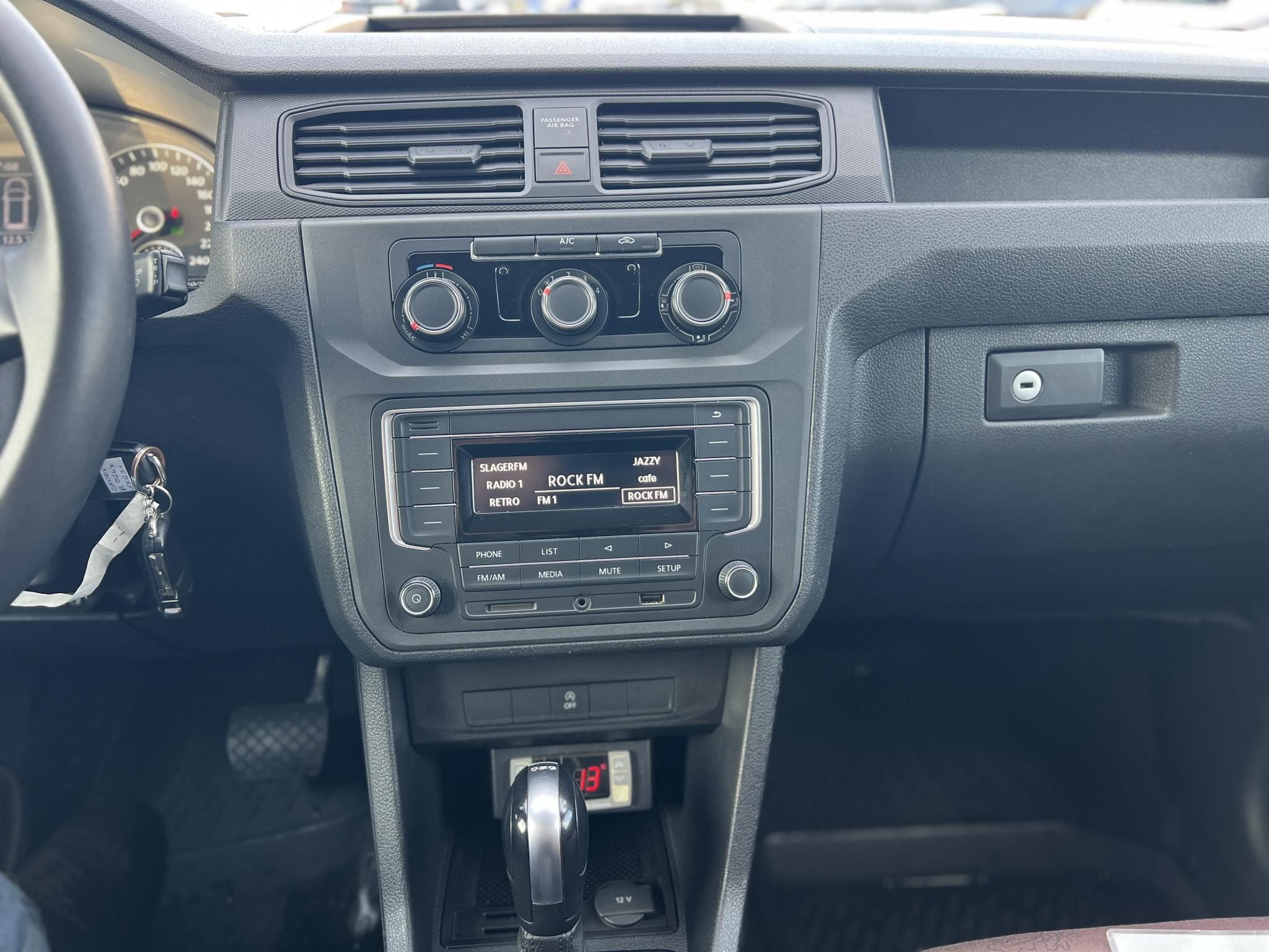 VOLKSWAGEN CADDY 2.0 TDI SCR BMT Trendline DSG 5 fokig hűtős! Automata váltó. klíma. tempomat. tolatókamera