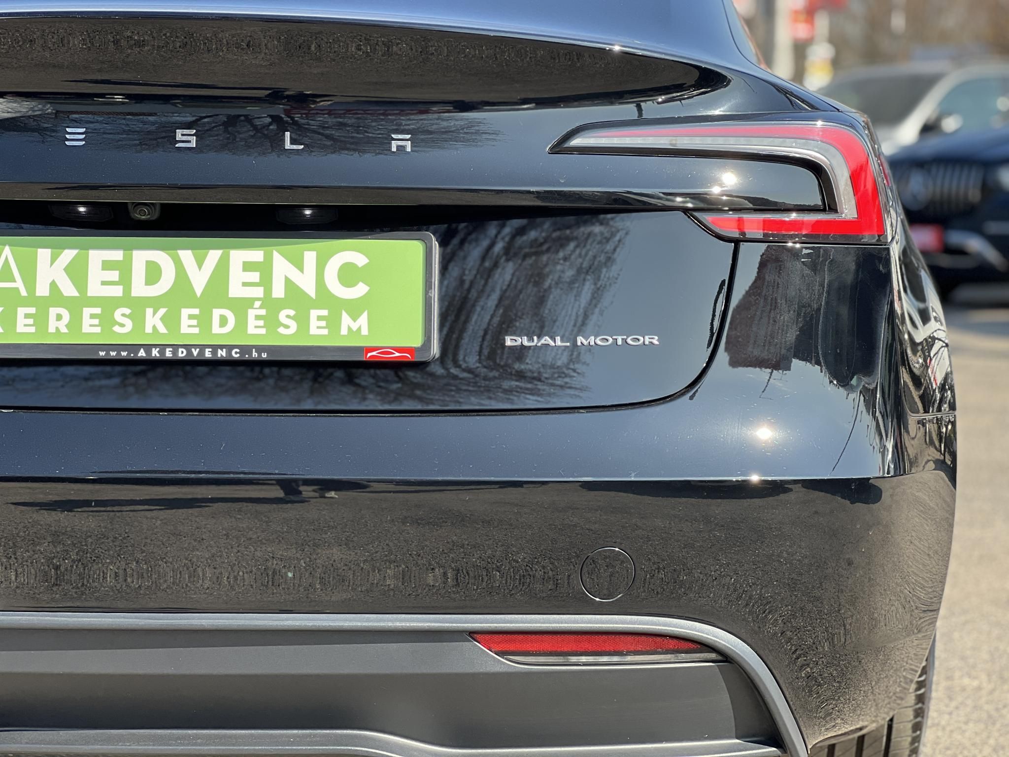 TESLA MODEL 3 Long Range AWD (Automata) HIGHLAND 26e km. hőszivattyű. gyári garancia 2032-ig!