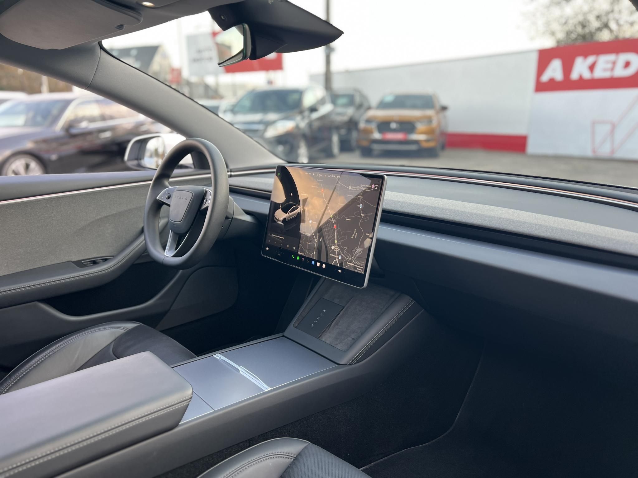 TESLA MODEL 3 RWD Premium (Automata)