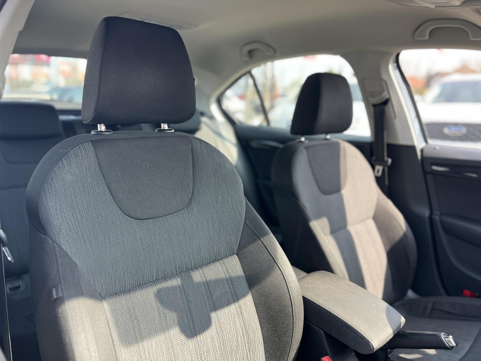 SKODA OCTAVIA 1.4 TSI Style DSG M.o.-i. sérülésmentes. CARPLAY!