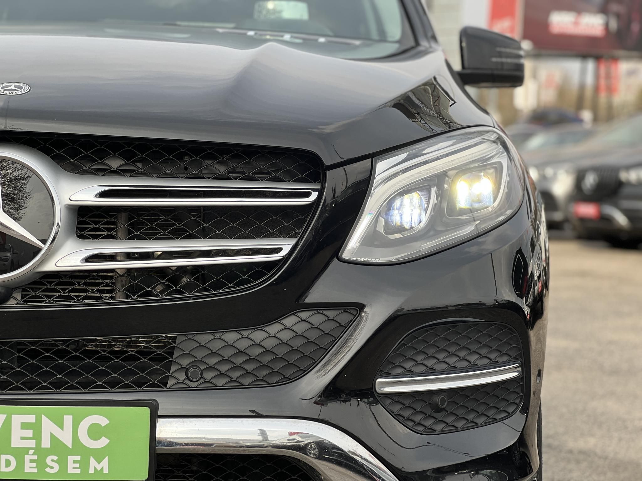 MERCEDES-BENZ GLE 500 e 4Matic (Automata) 135e km. M.o.-i. magas felszereltség. memória. üléshűtés. 360kamera. HUD!