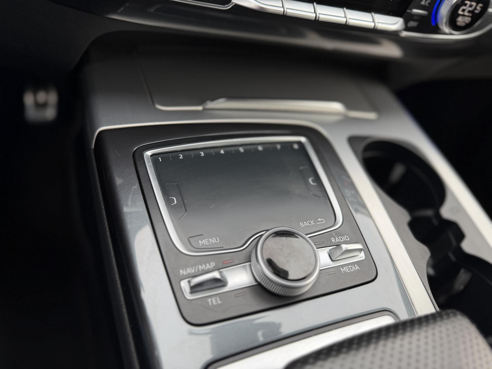 AUDI Q7 3.0 V6 TDI quattro Tiptronic ic [7 személy] S-line M.o.-i. BOSE. virtual cockpit. kamera. keyless. holttér