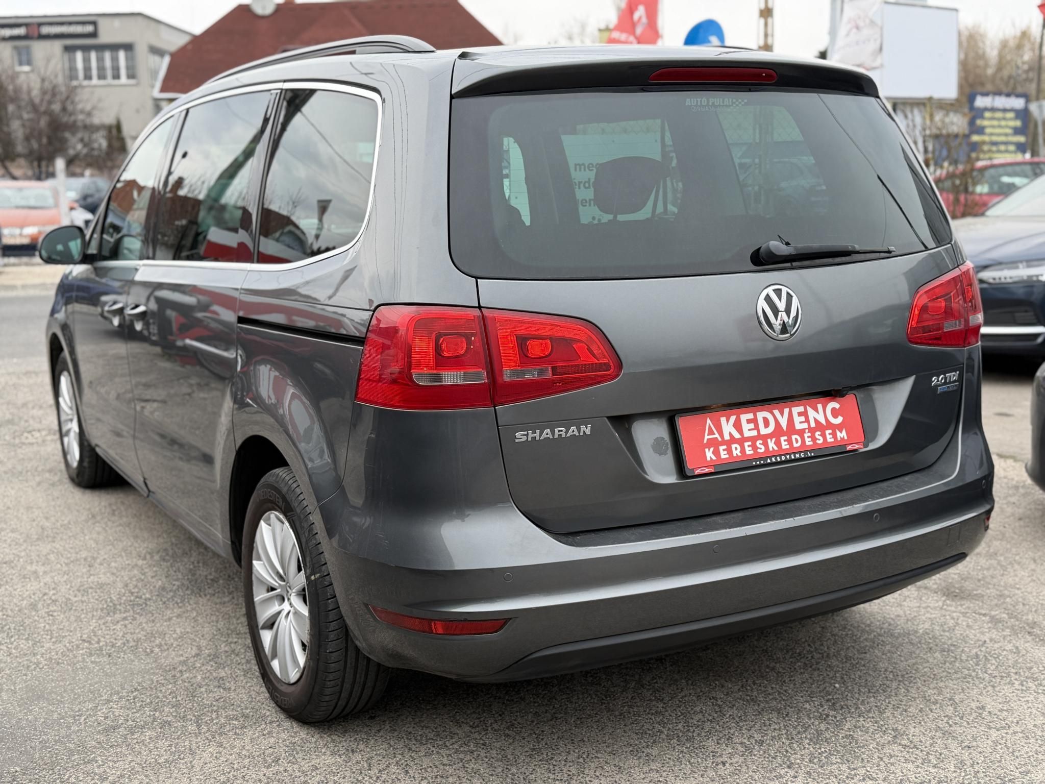 VOLKSWAGEN SHARAN 2.0 CR TDI Comfortline DSG [7 személy] Magyarországi. teljes szerviztörténet!
