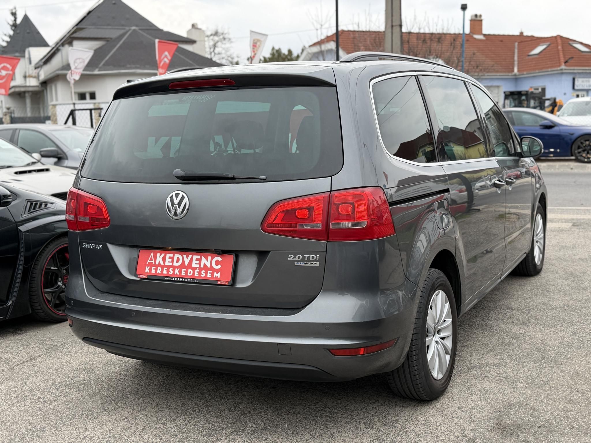 VOLKSWAGEN SHARAN 2.0 CR TDI Comfortline DSG [7 személy] Magyarországi. teljes szerviztörténet!