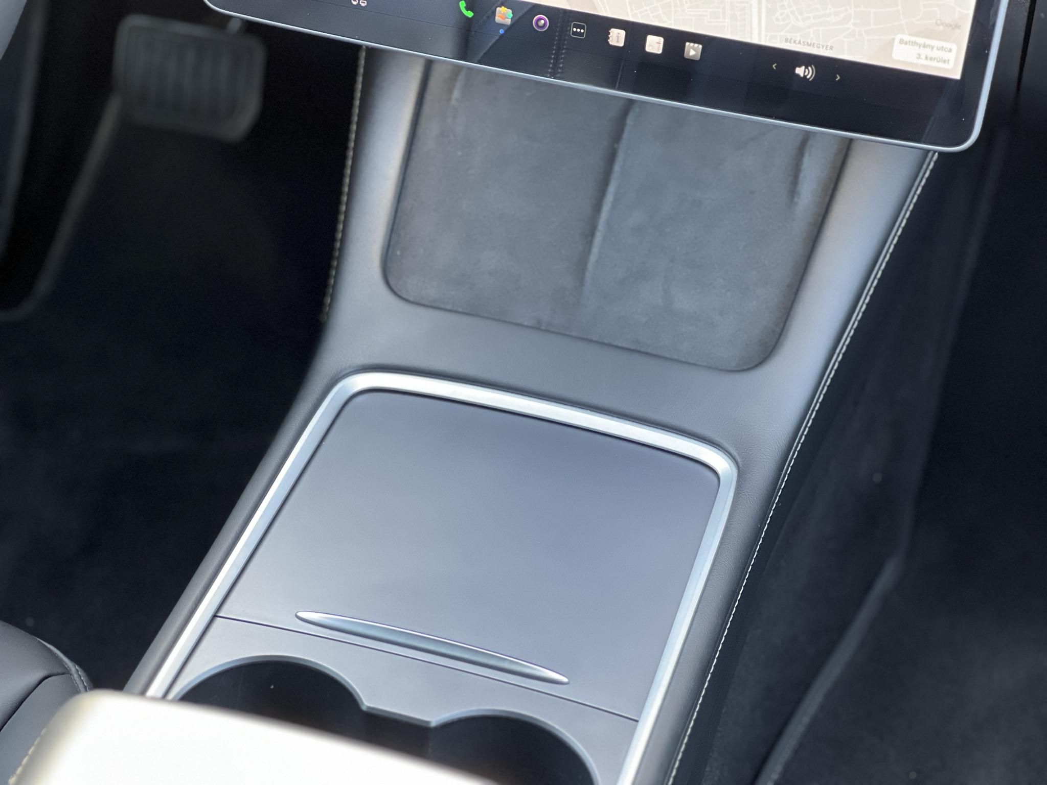 TESLA MODEL 3 Long Range AWD (Automata) 60e km. mátrix LED. hőszivattyú. 500km hatótáv!