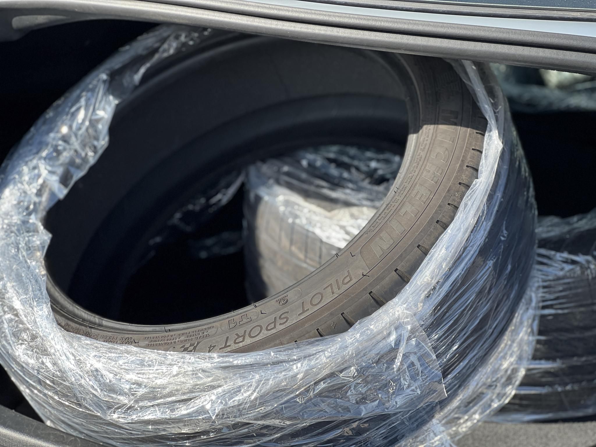 TESLA MODEL 3 Long Range AWD (Automata) 60e km. mátrix LED. hőszivattyú. 500km hatótáv!