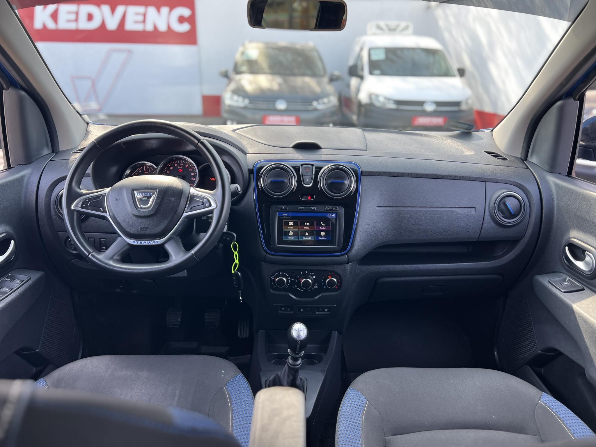 DACIA LODGY 1.5 Blue dCi Stepway (7 személyes ) 50e km. M.o.-i. 1.tul. CarPlay. Kitünő állapot!