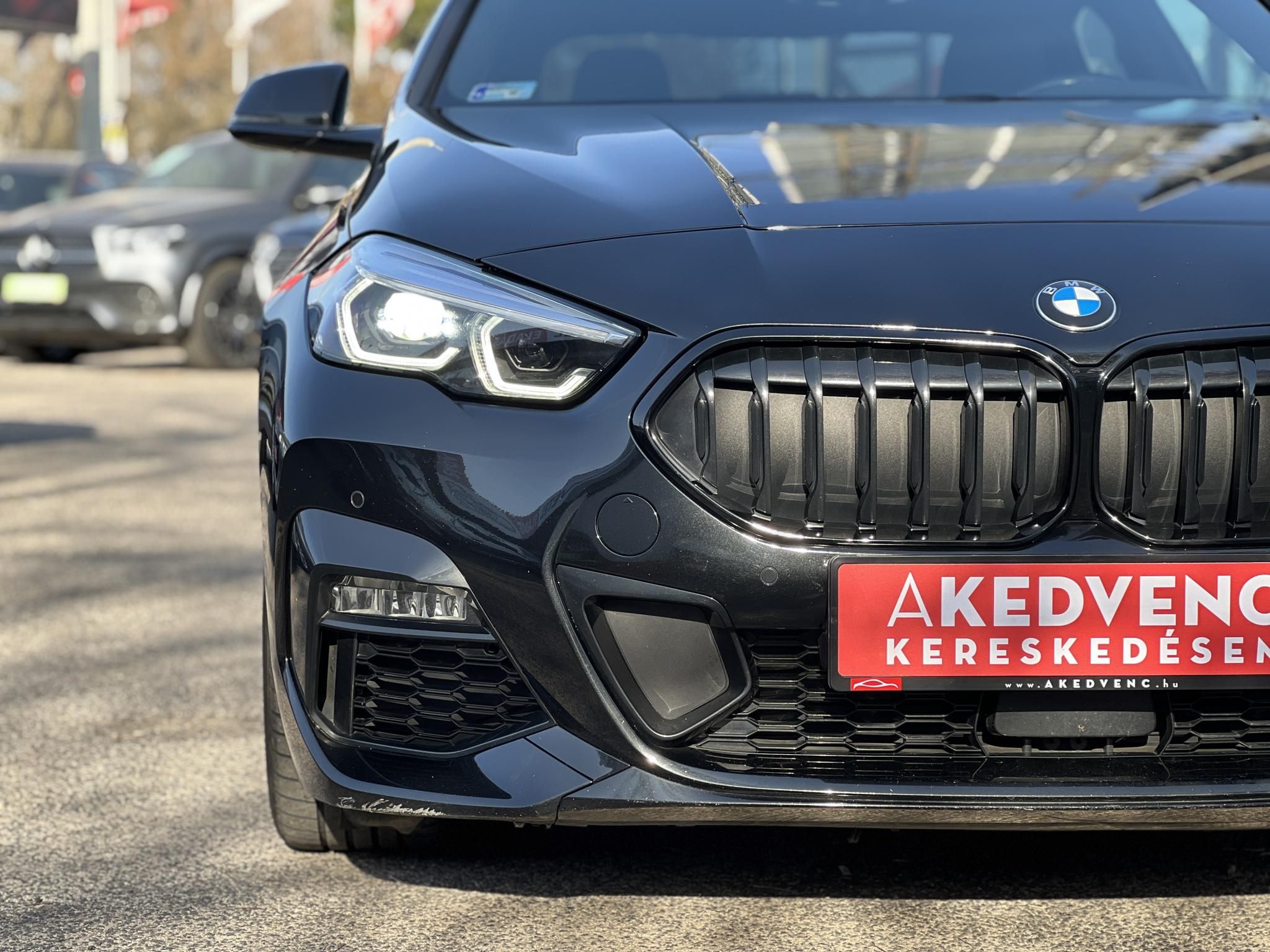 BMW 218d M Sport (Automata) 98e km. CARPLAY. LED. tempomat. ülésfűtés. keyless. megkímélt állapot!